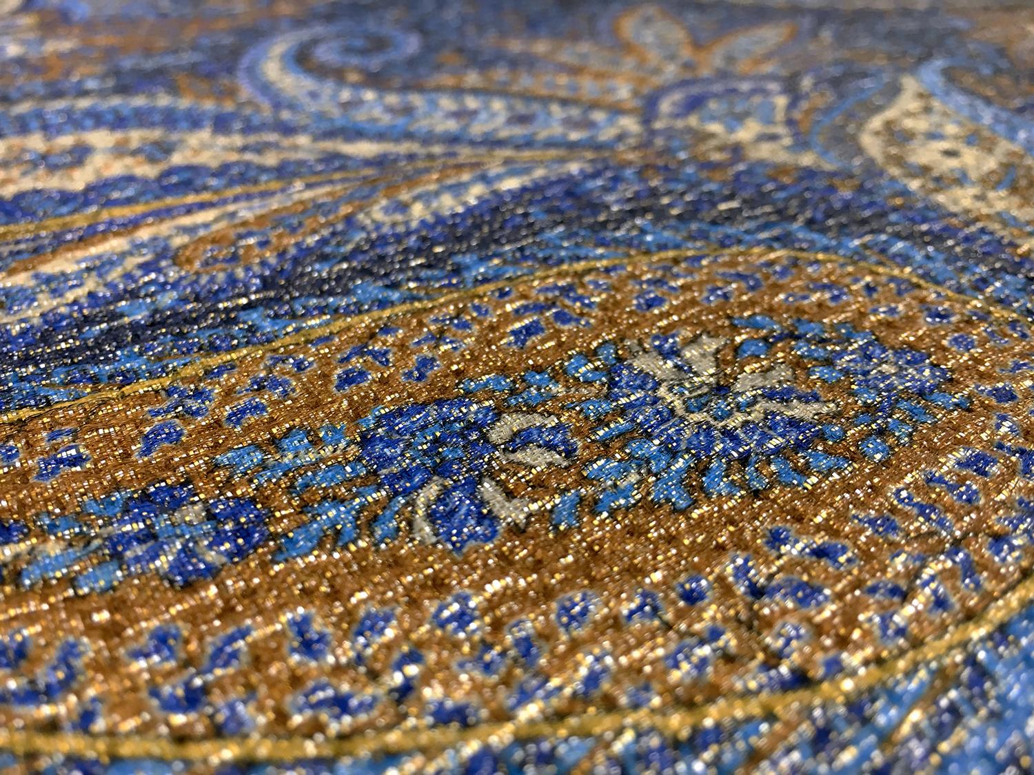 Silk and Wool Blend Metallic Crepe with Paisley Patterns2