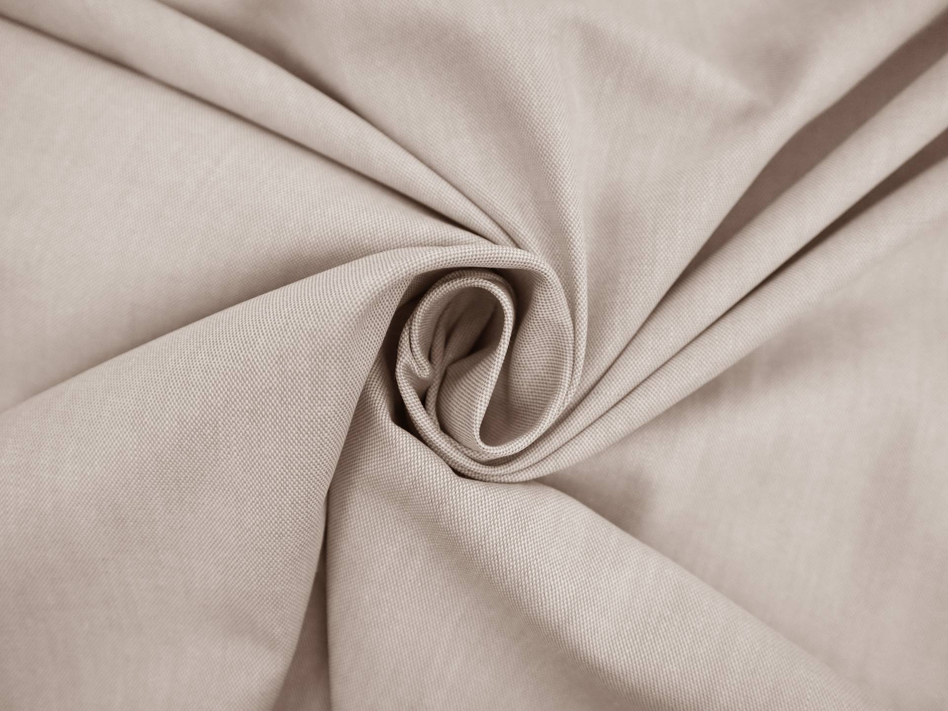 Pima Cotton Oxford in Taupe Brown