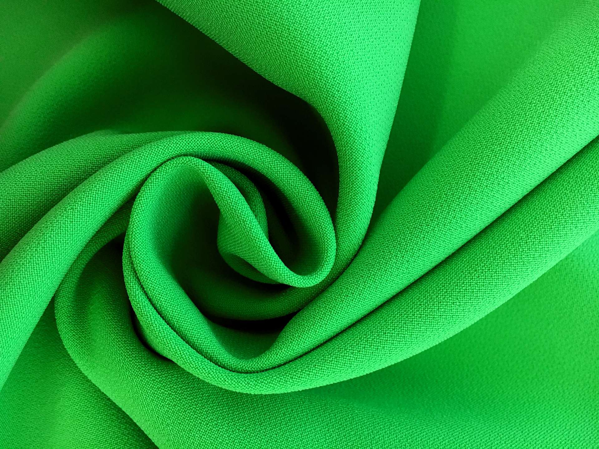 Polyester Stretch Crepe in Kelly Green