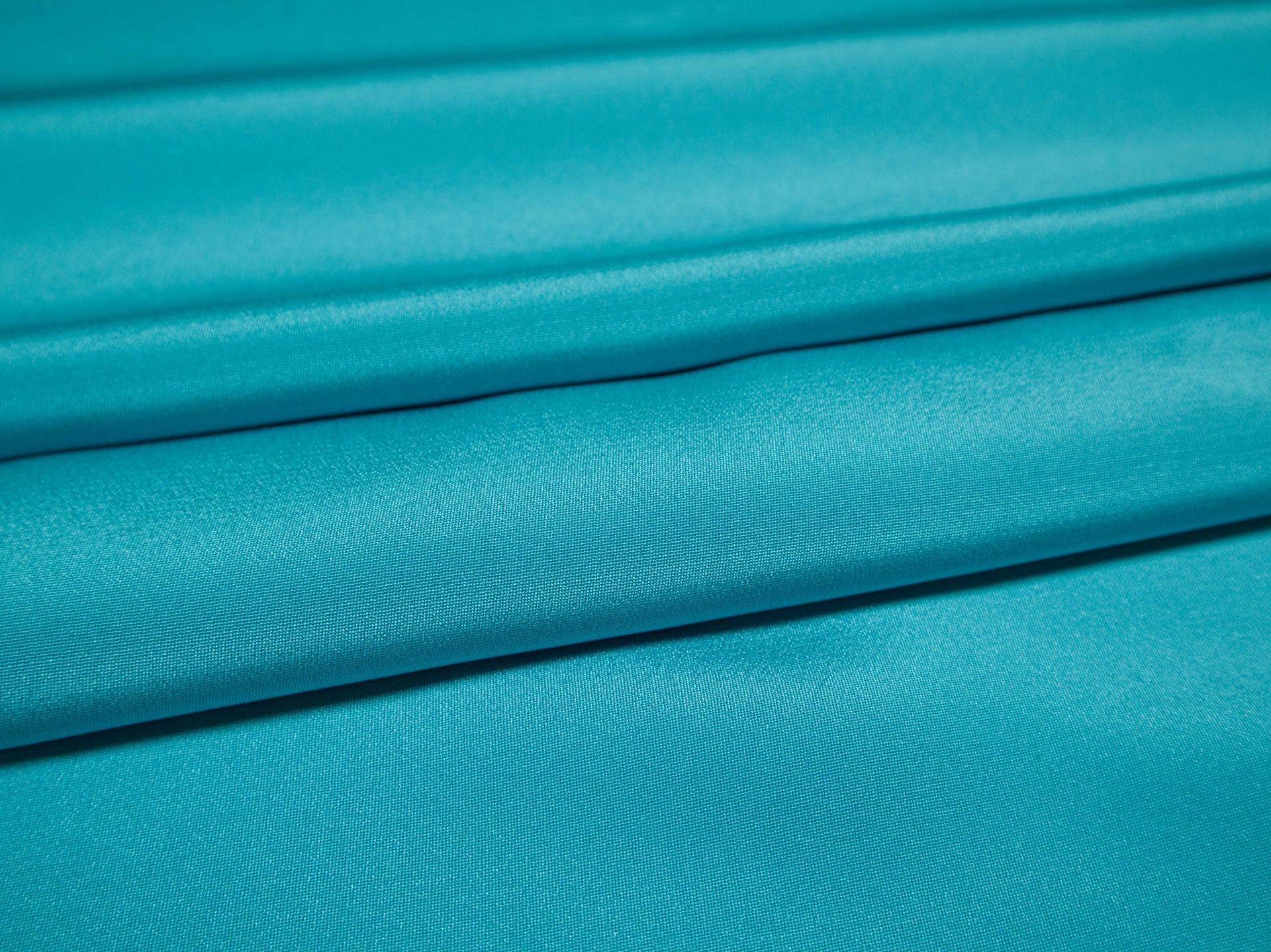 4-ply silk crepe in peacock flat