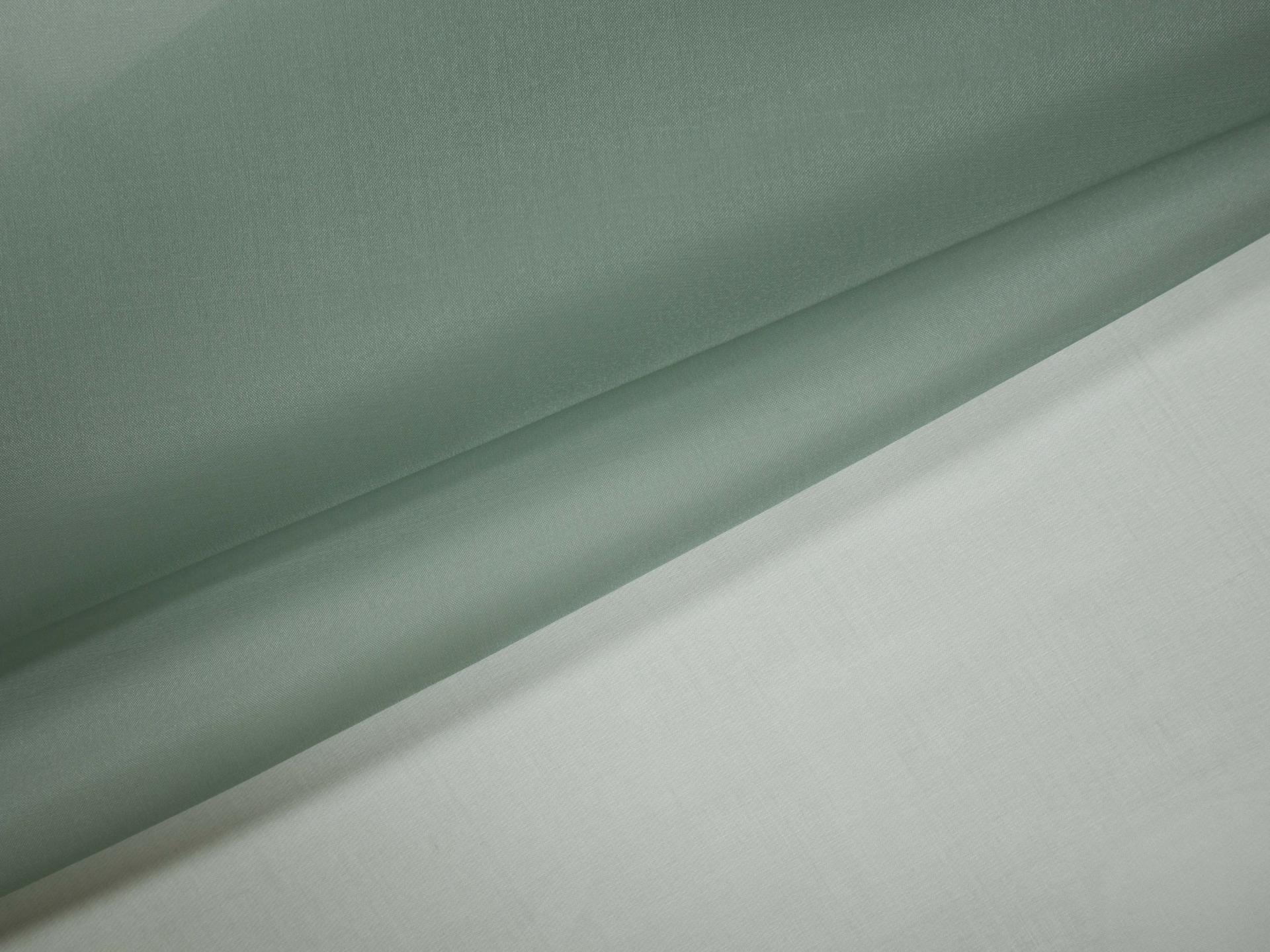 Solid organza in Dill folded