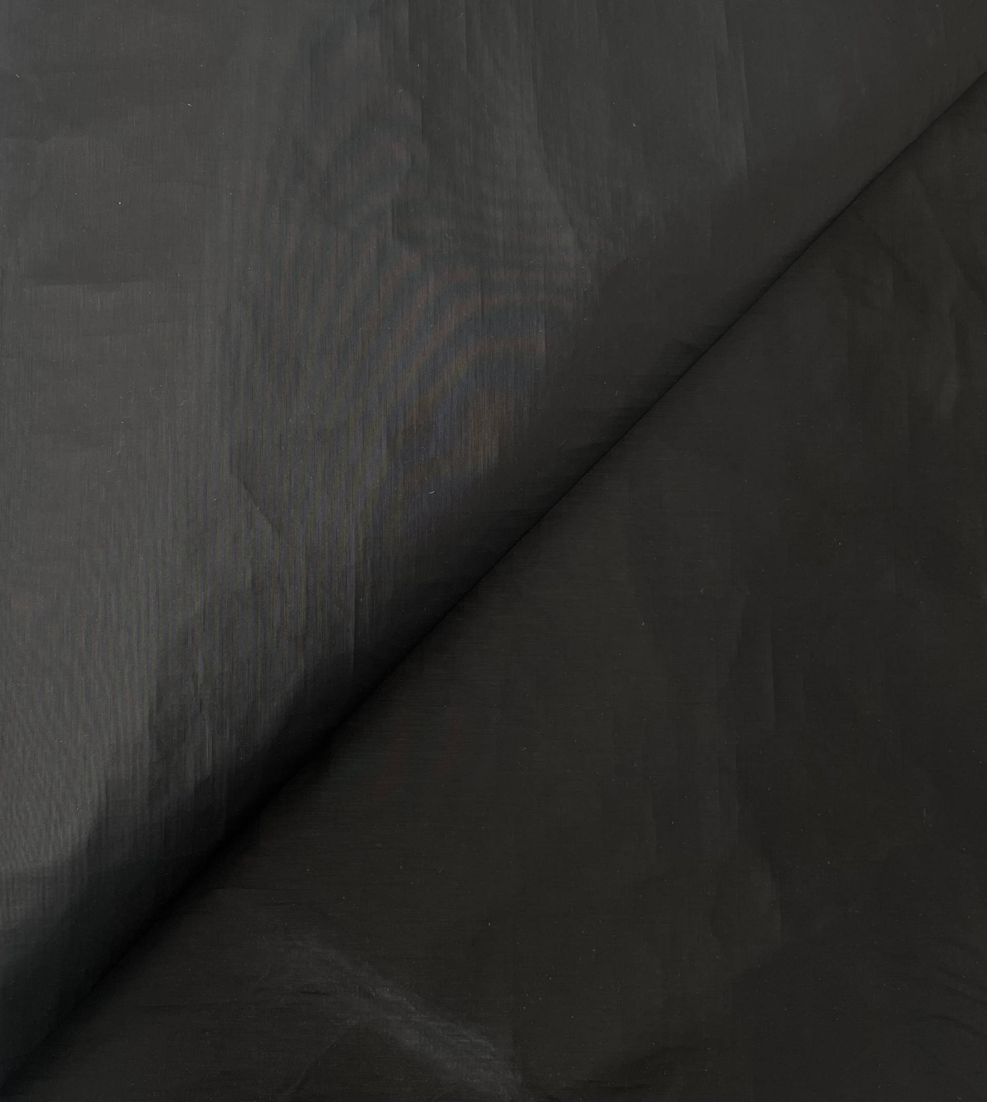 Tyvek in Black
