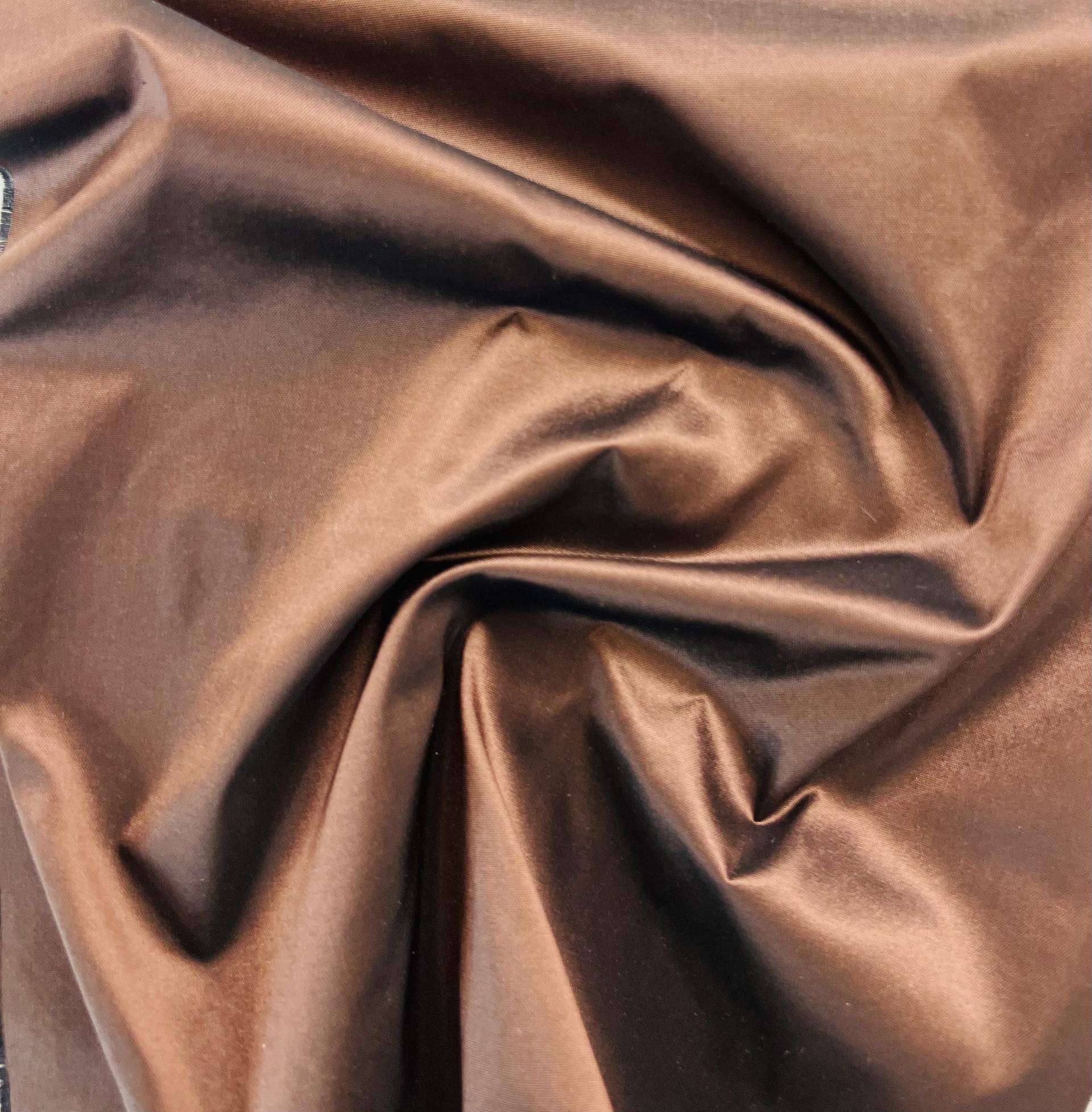 Iridescent Silk Taffeta in Rose/Black