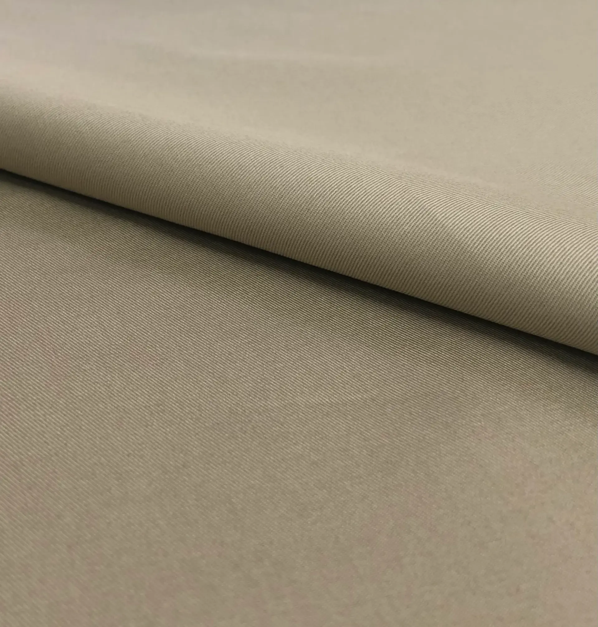 Italian Mechanical Stretch Cotton Twill in Sand