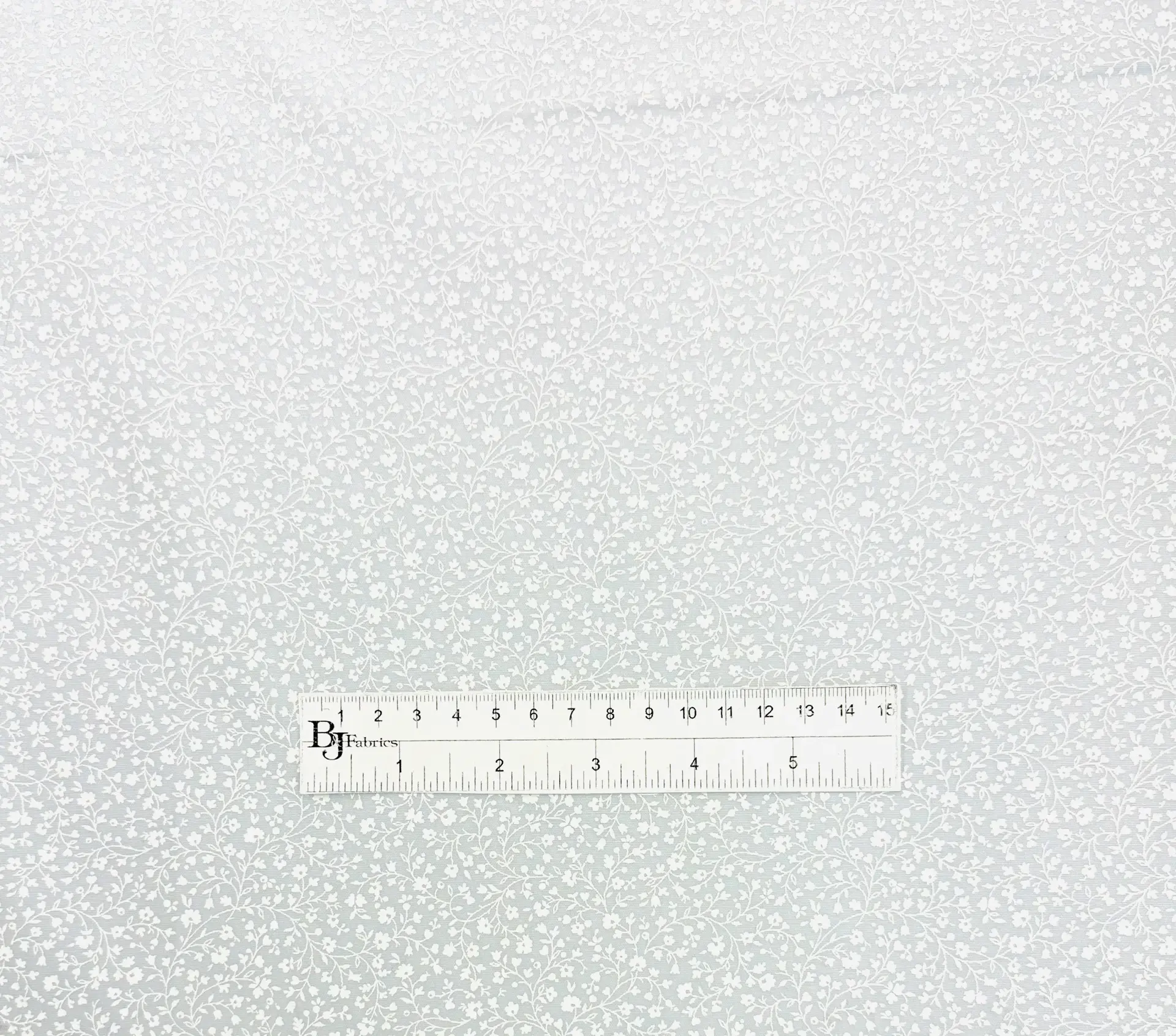 Sustainable Cotton Print in Soft Blue