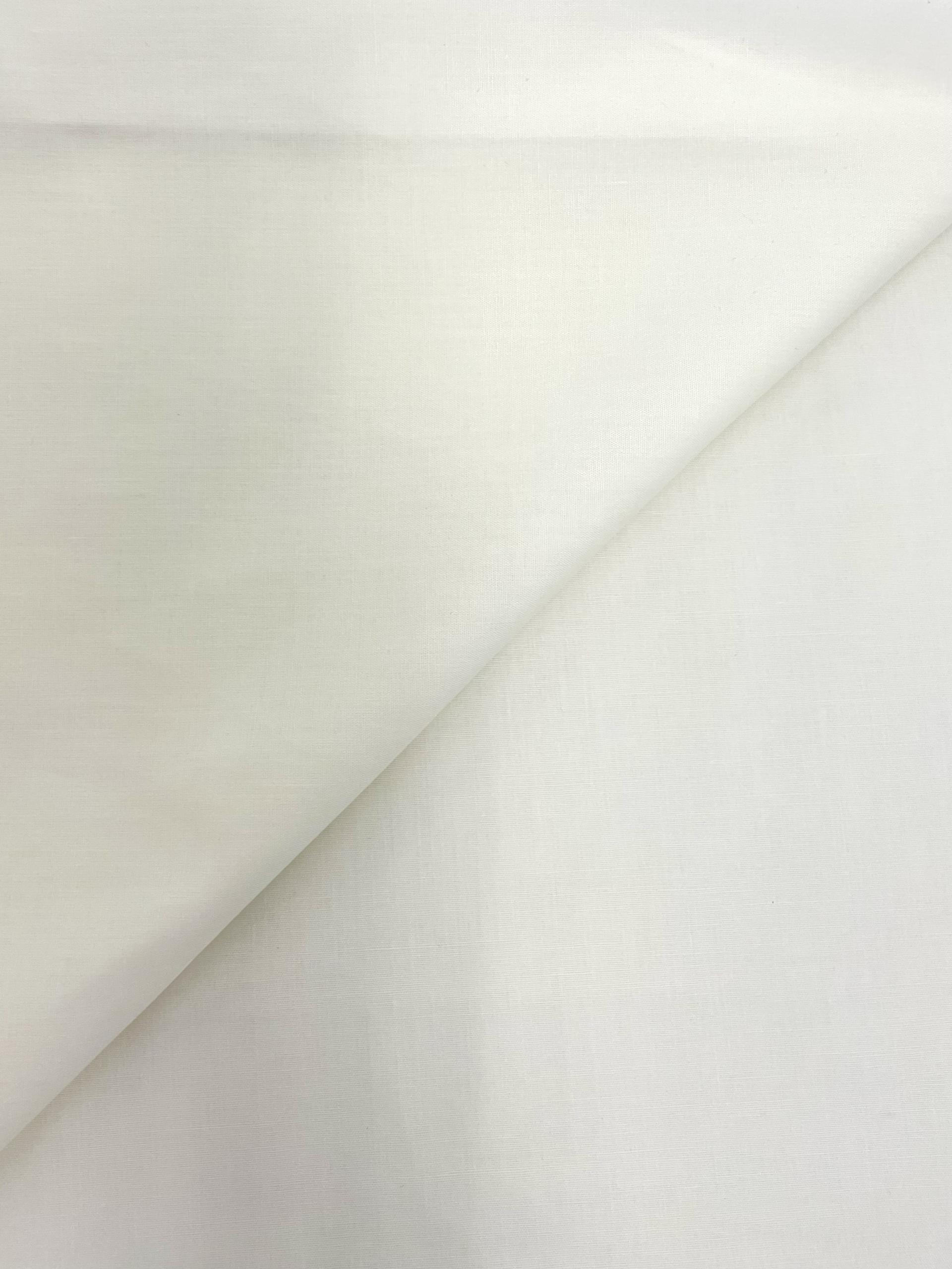 Poly Cotton Broadcloth in Ivory