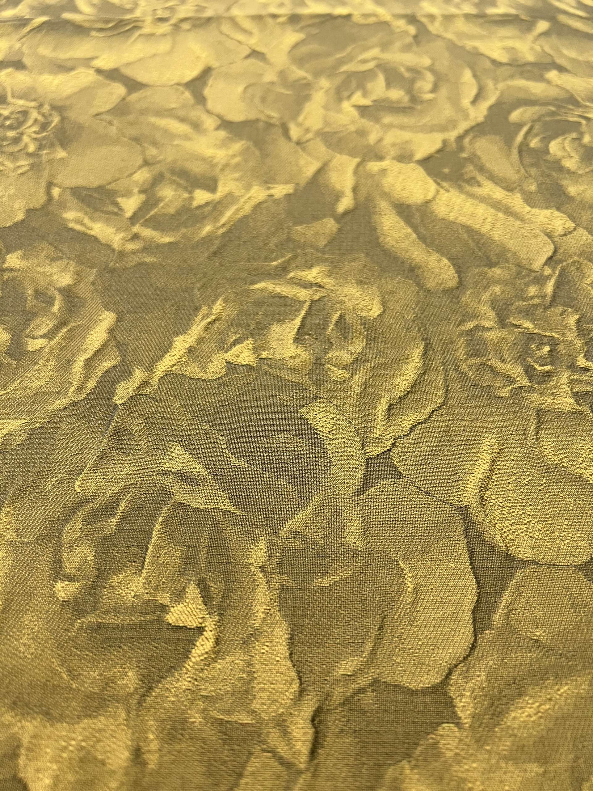 Polyester Matelassé in Mustard