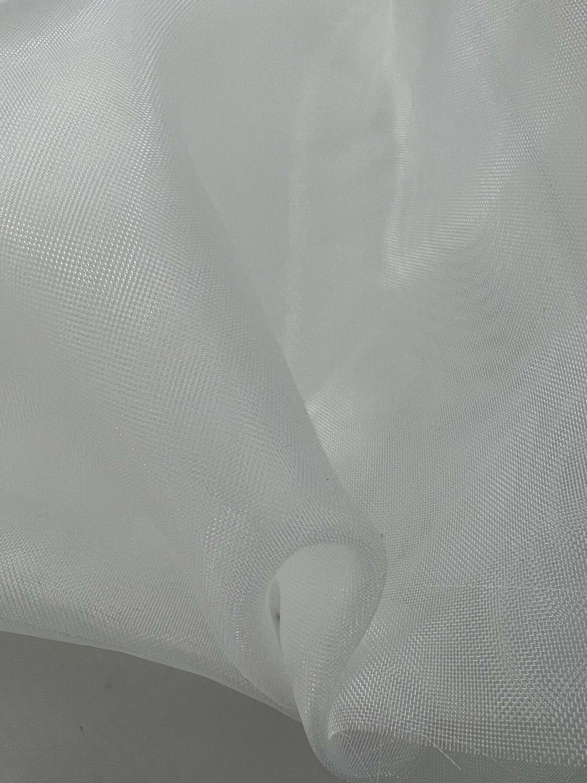 Italian Nylon Mesh in Bianco