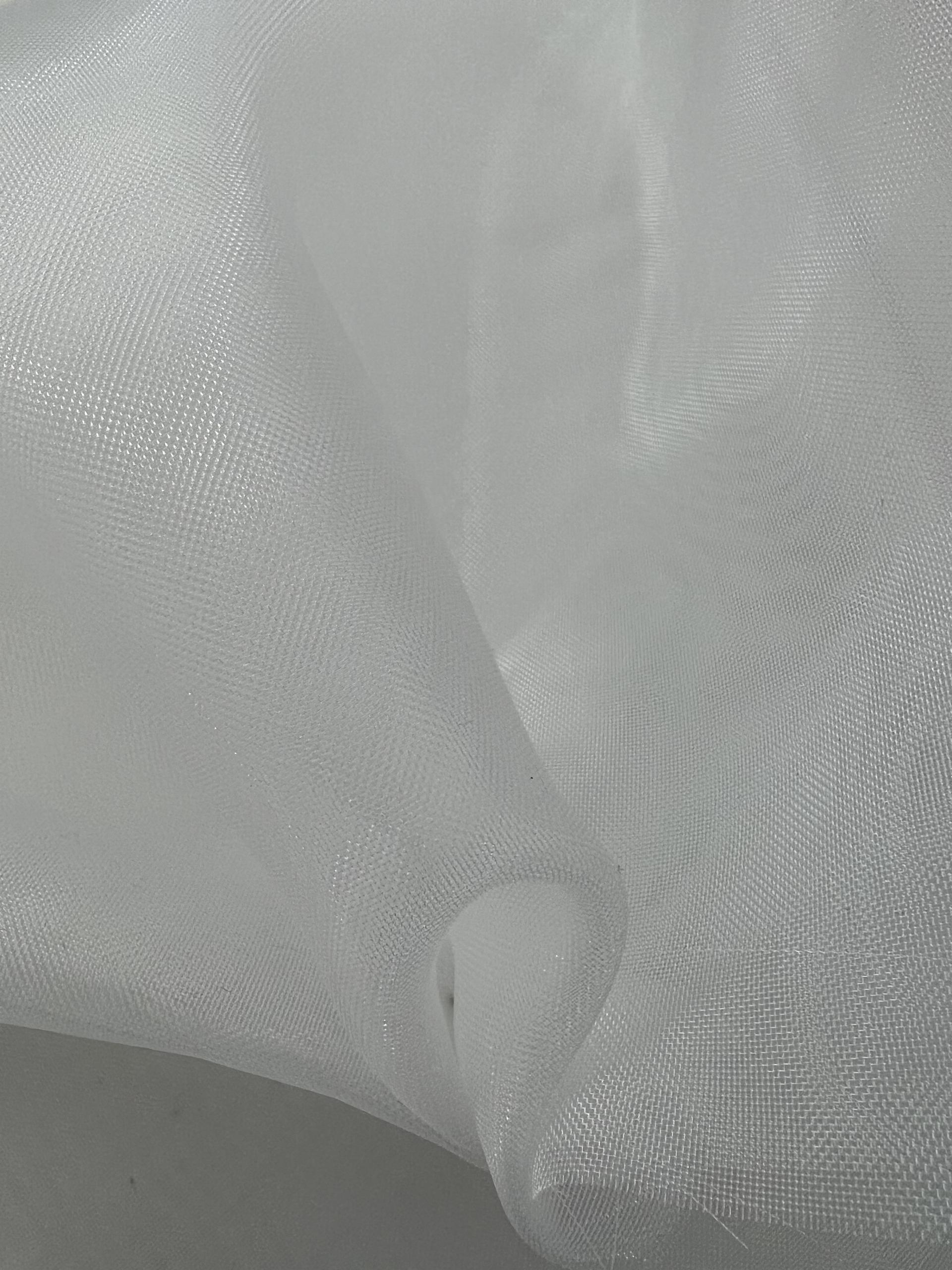 Italian Nylon Mesh in Bianco