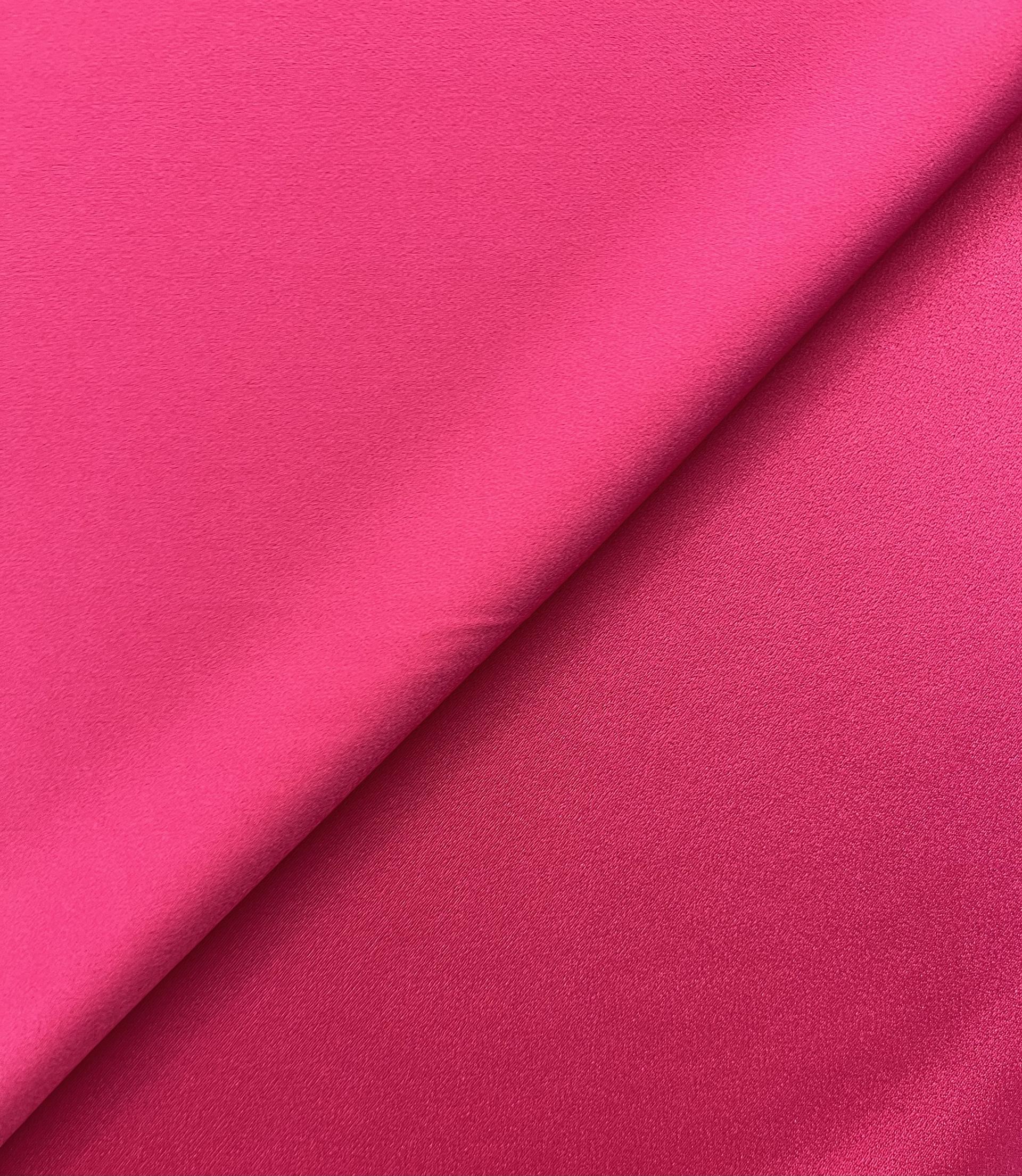 Triacetate Stretch Crepé Back Satin in Fuchsia