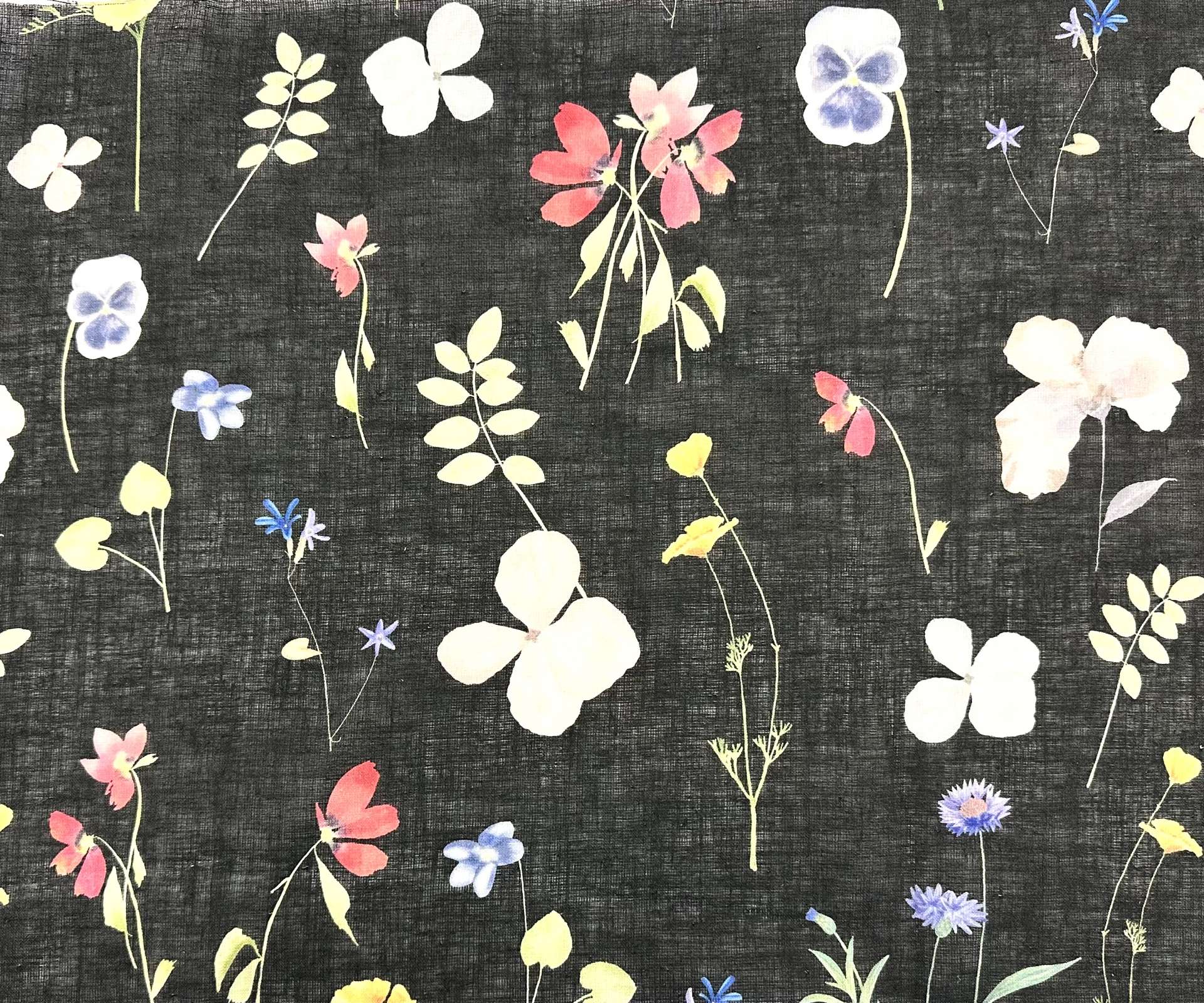 Linen Handkerchief Floral in Black