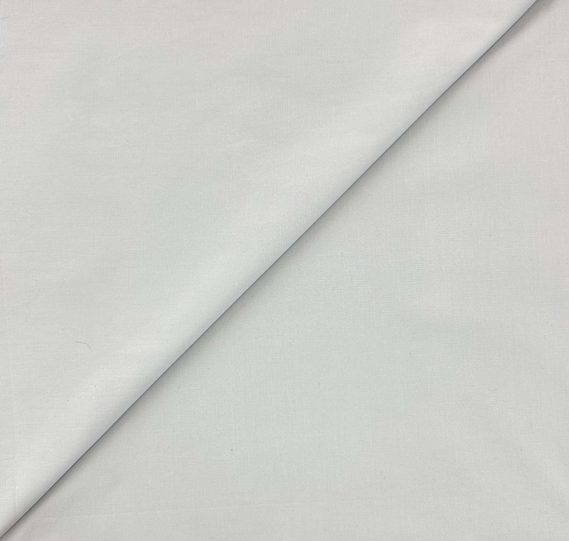 Stretch Cotton Broadcloth in Light Grey