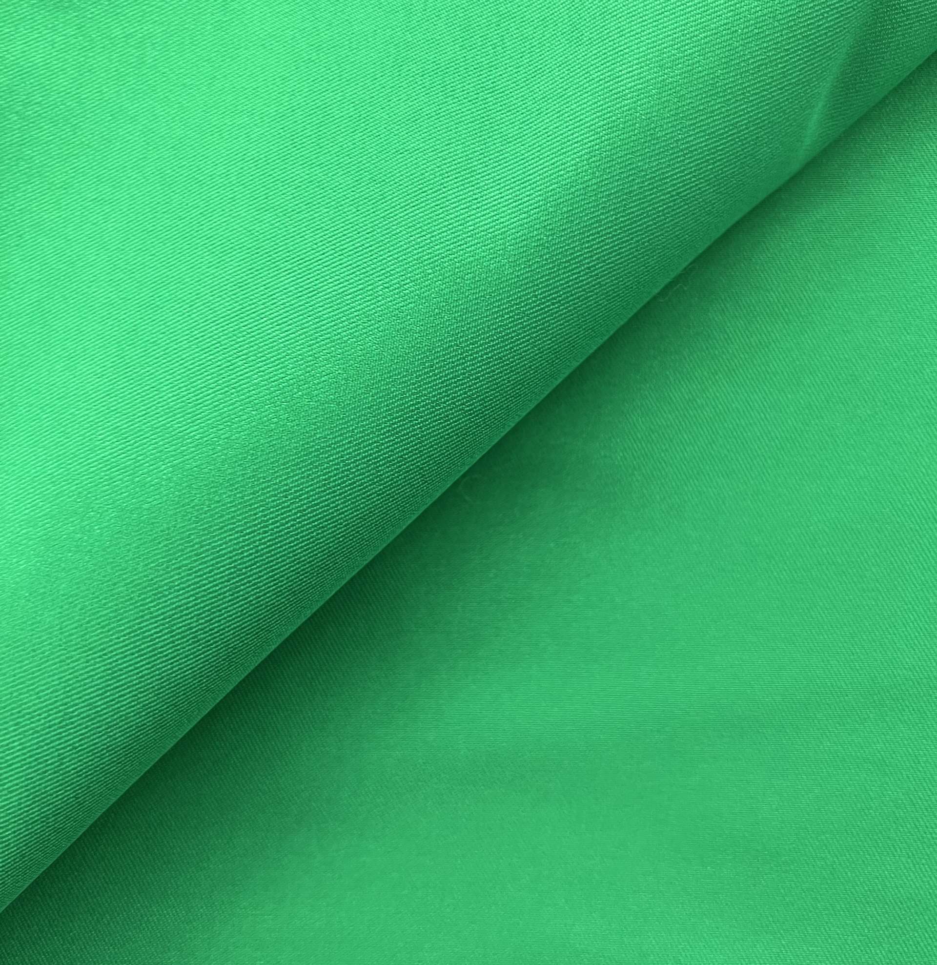 Warp Stretch Mikado in Emerald Green