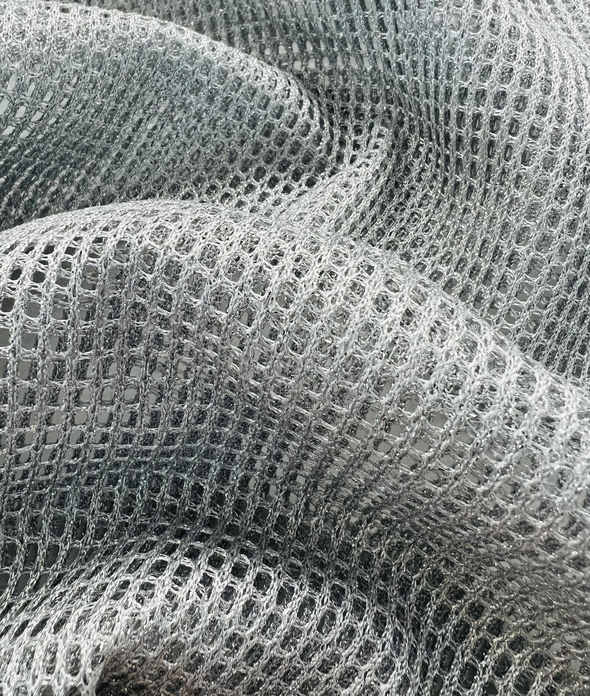 Metallic Mesh in SIiver