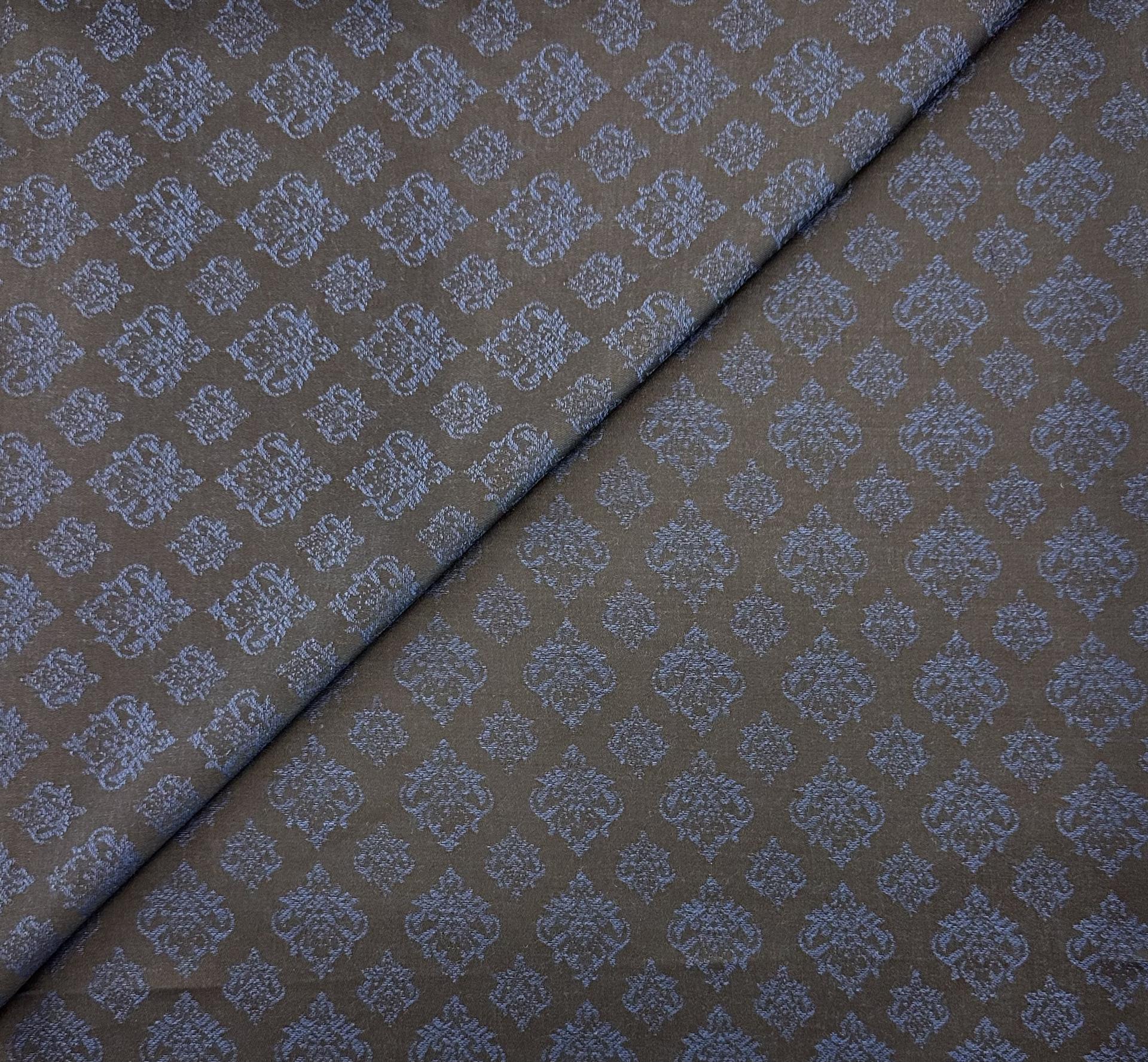 Super 110's Australian Wool Rayon Jacquard Suiting in Royal