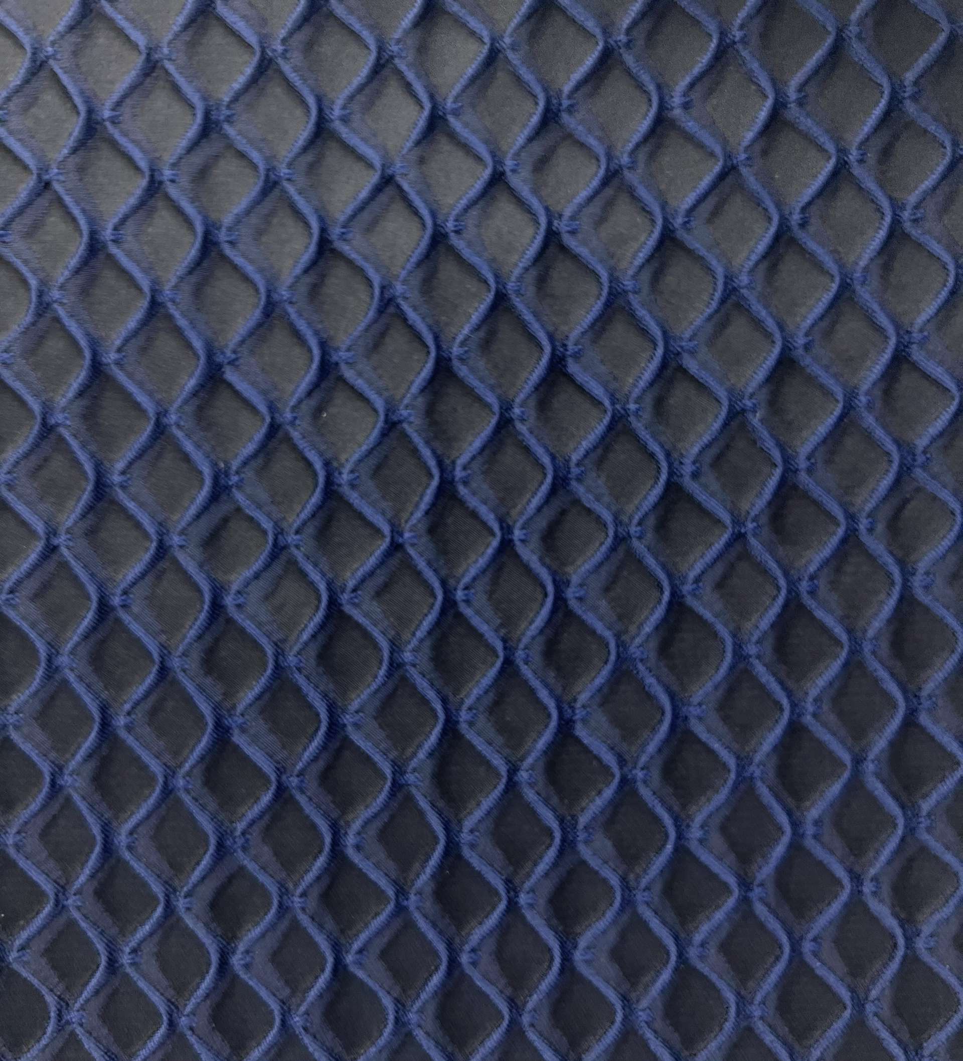Birdseye Cloqué in Navy
