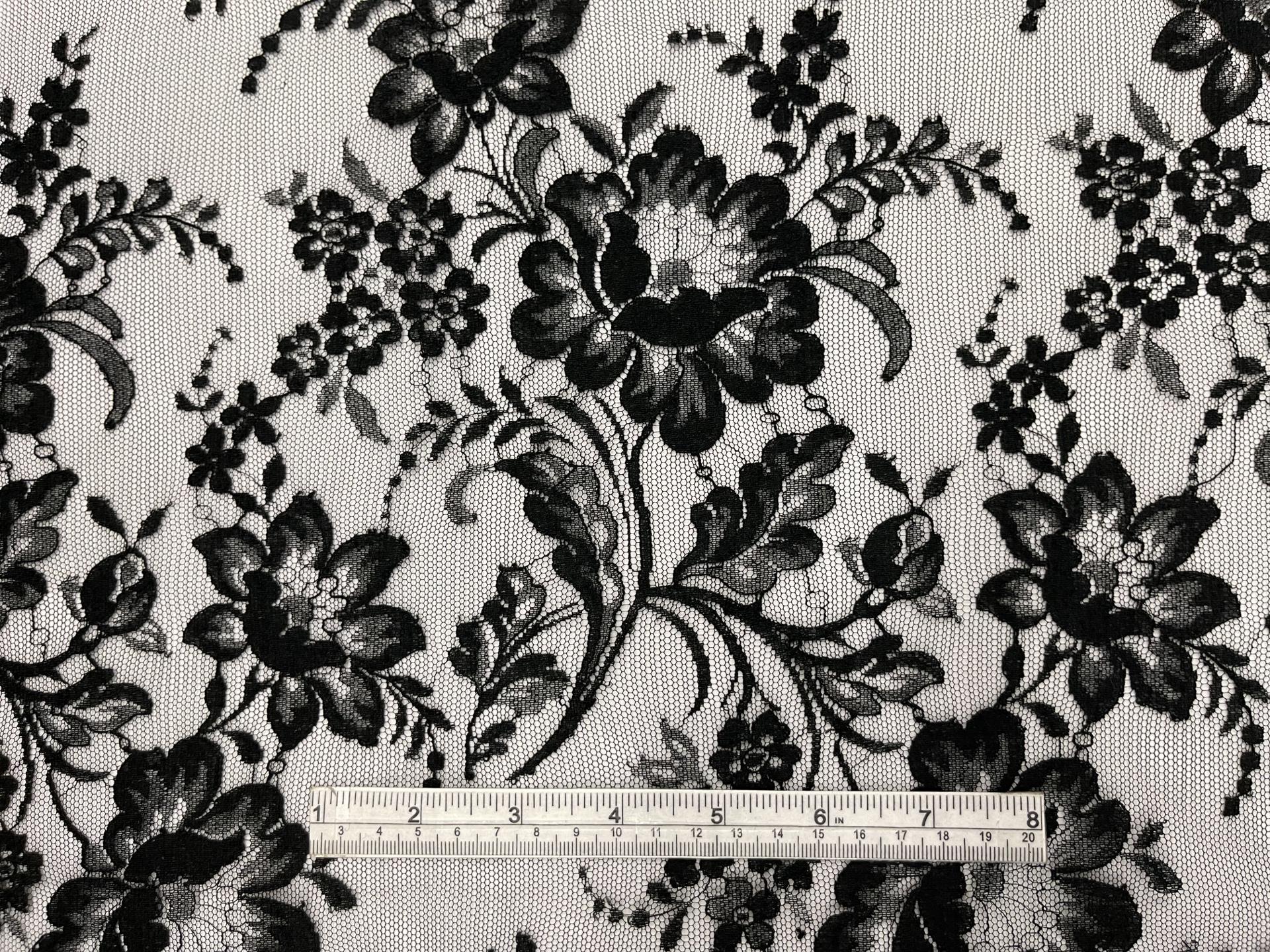 Made in France Chantilly Lace