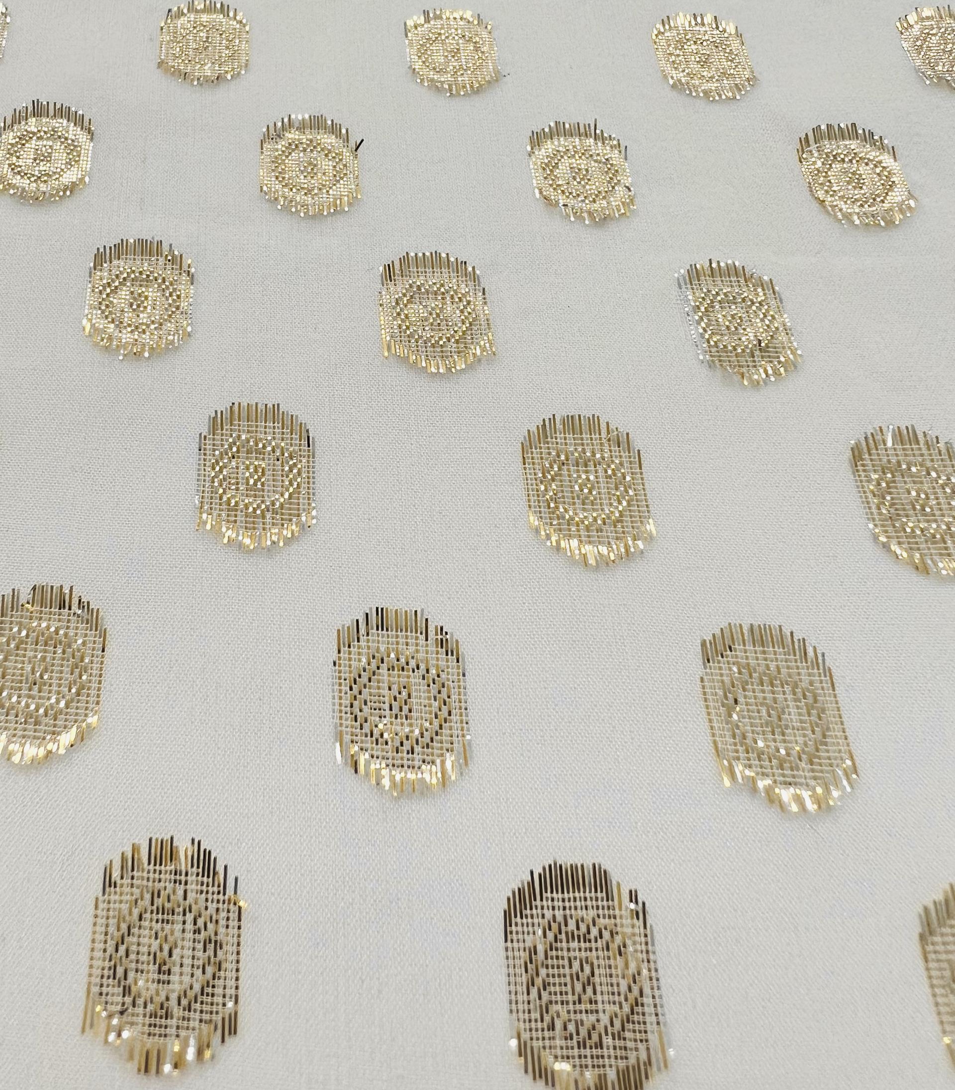 Silk & Lurex Fil Coupe