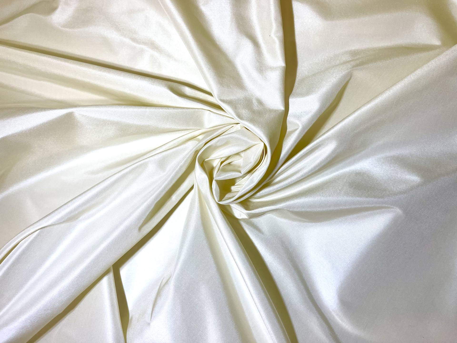 100% Silk Taffeta in Cream