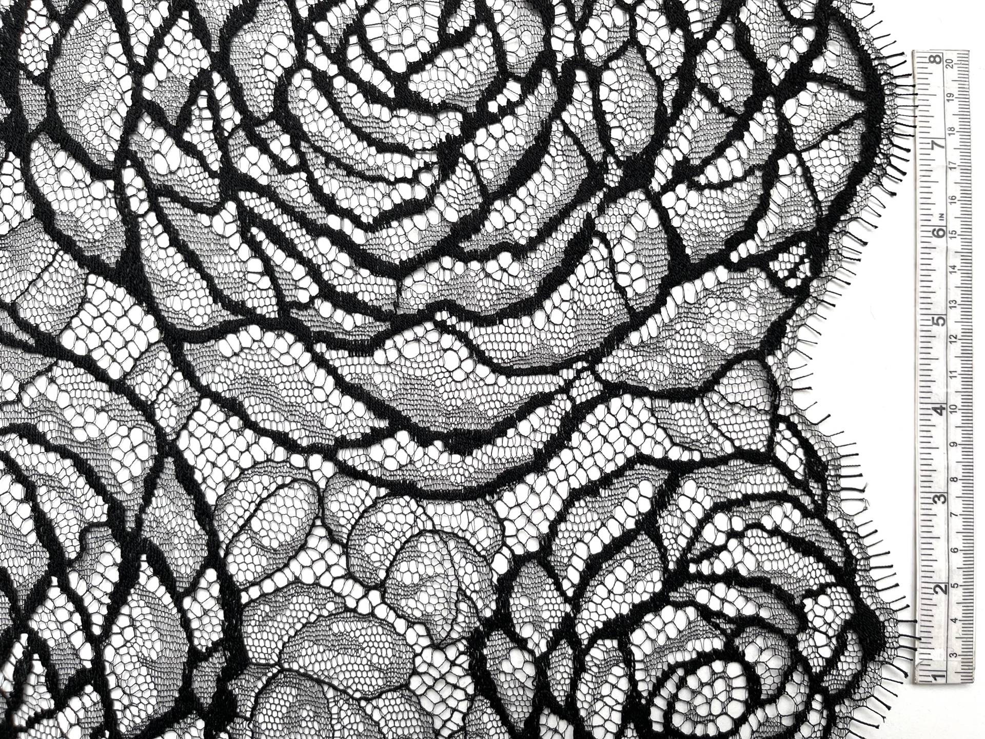 Chantilly Lace Made in France "Cabbage Rose"