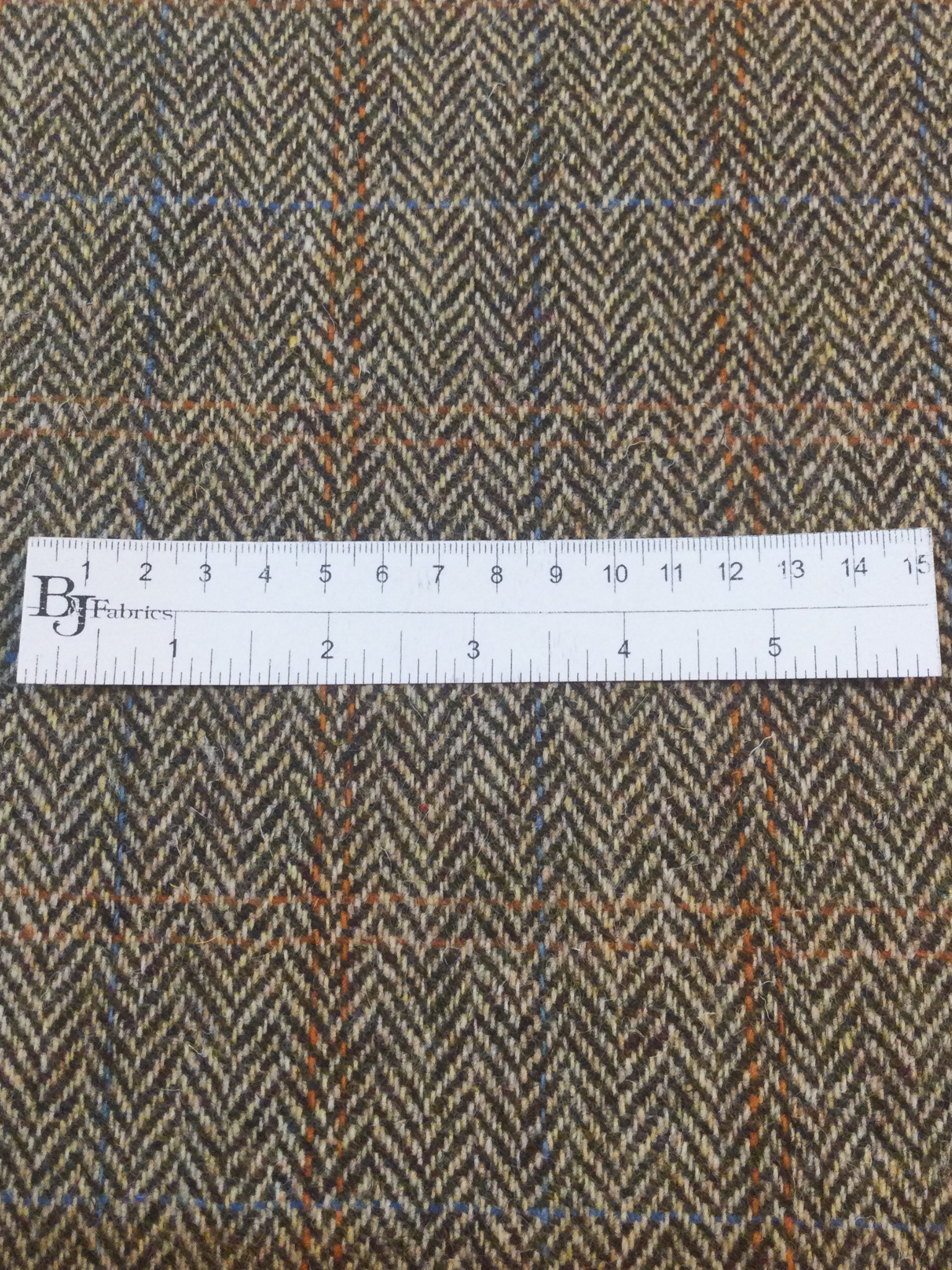 Scottish Wool Herringbone Harris Tweed in Brown