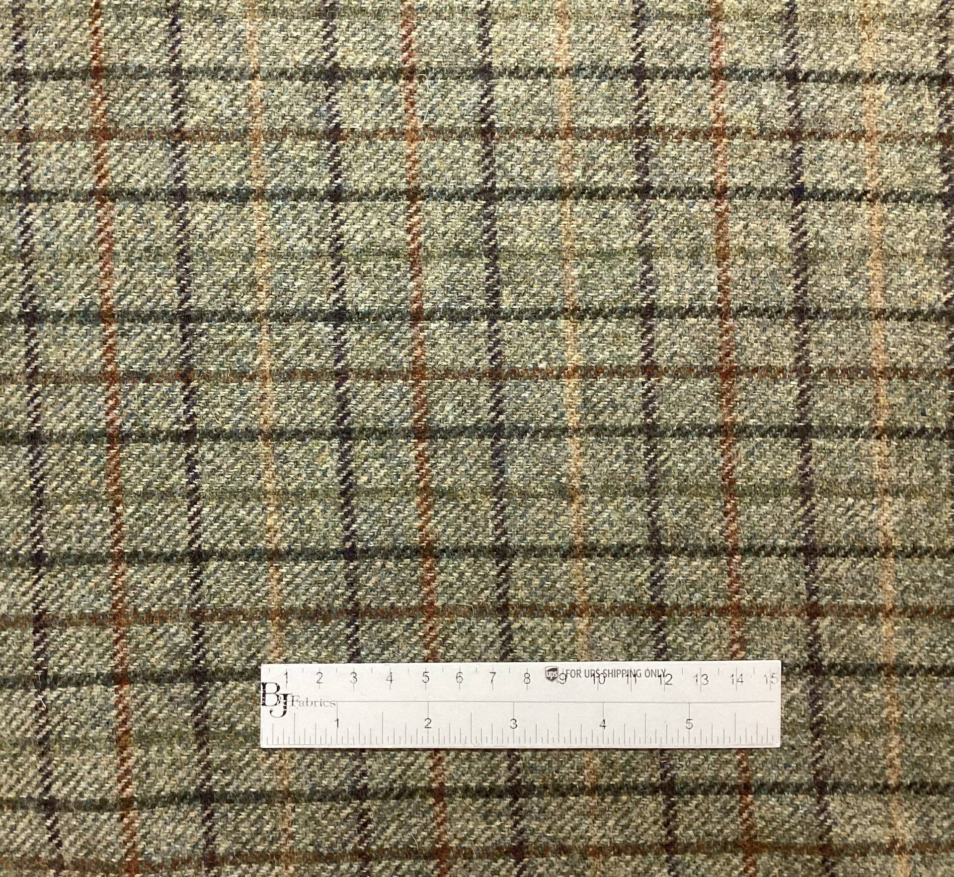 Italian Wool Tweed Plaid in Artichoke