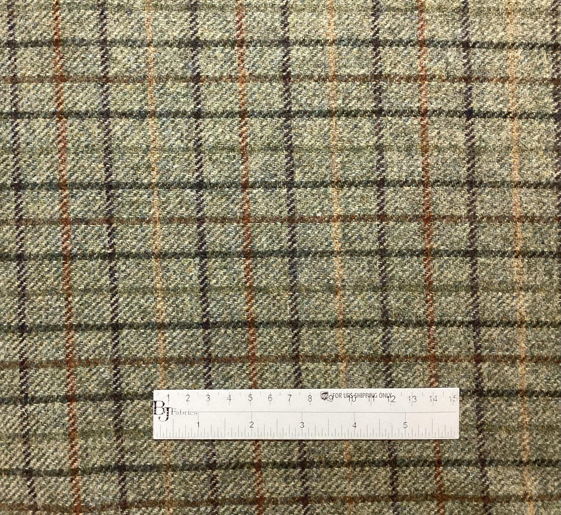 Italian Wool Tweed Plaid in Artichoke