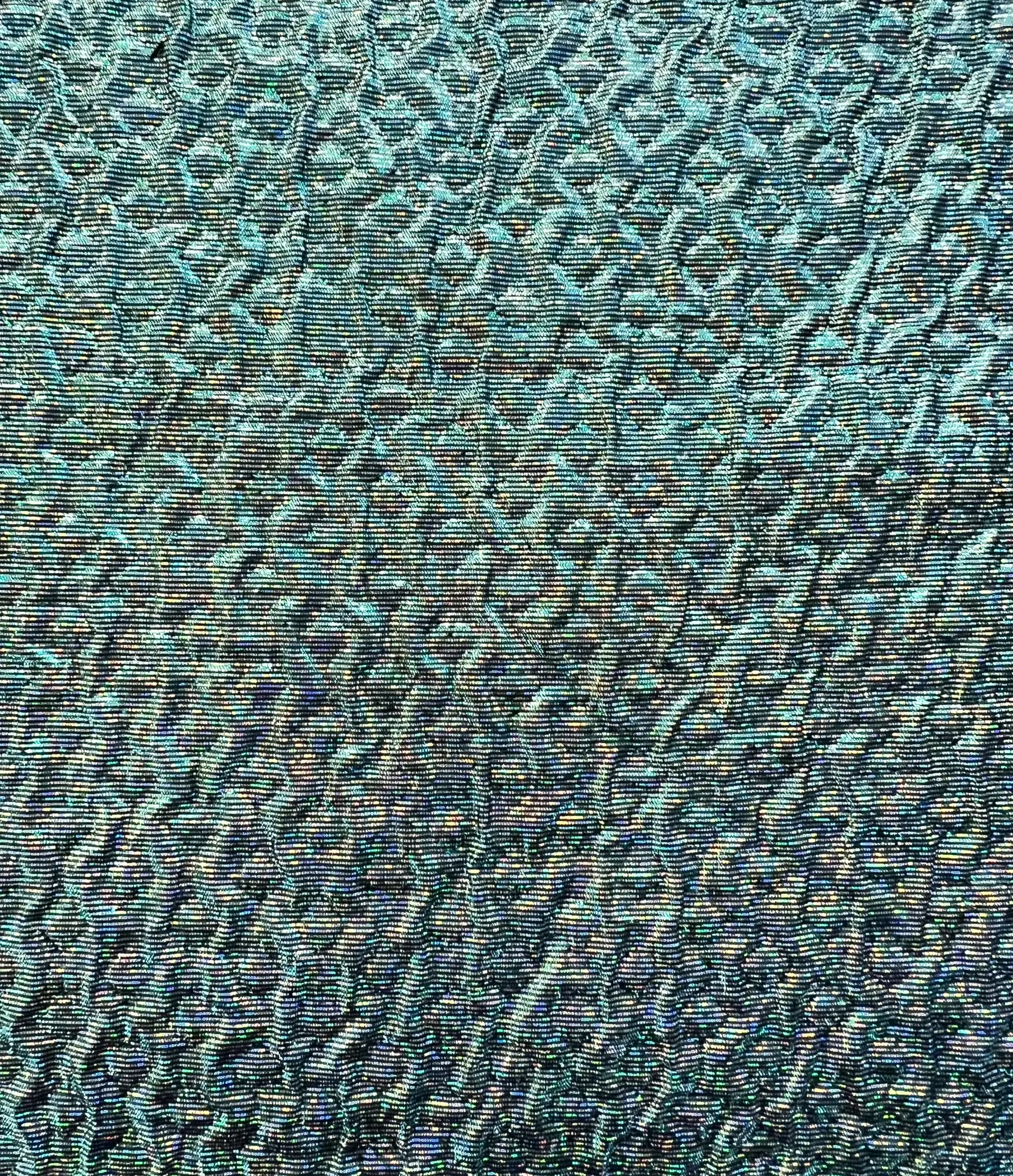 Holographic Cloque in Green