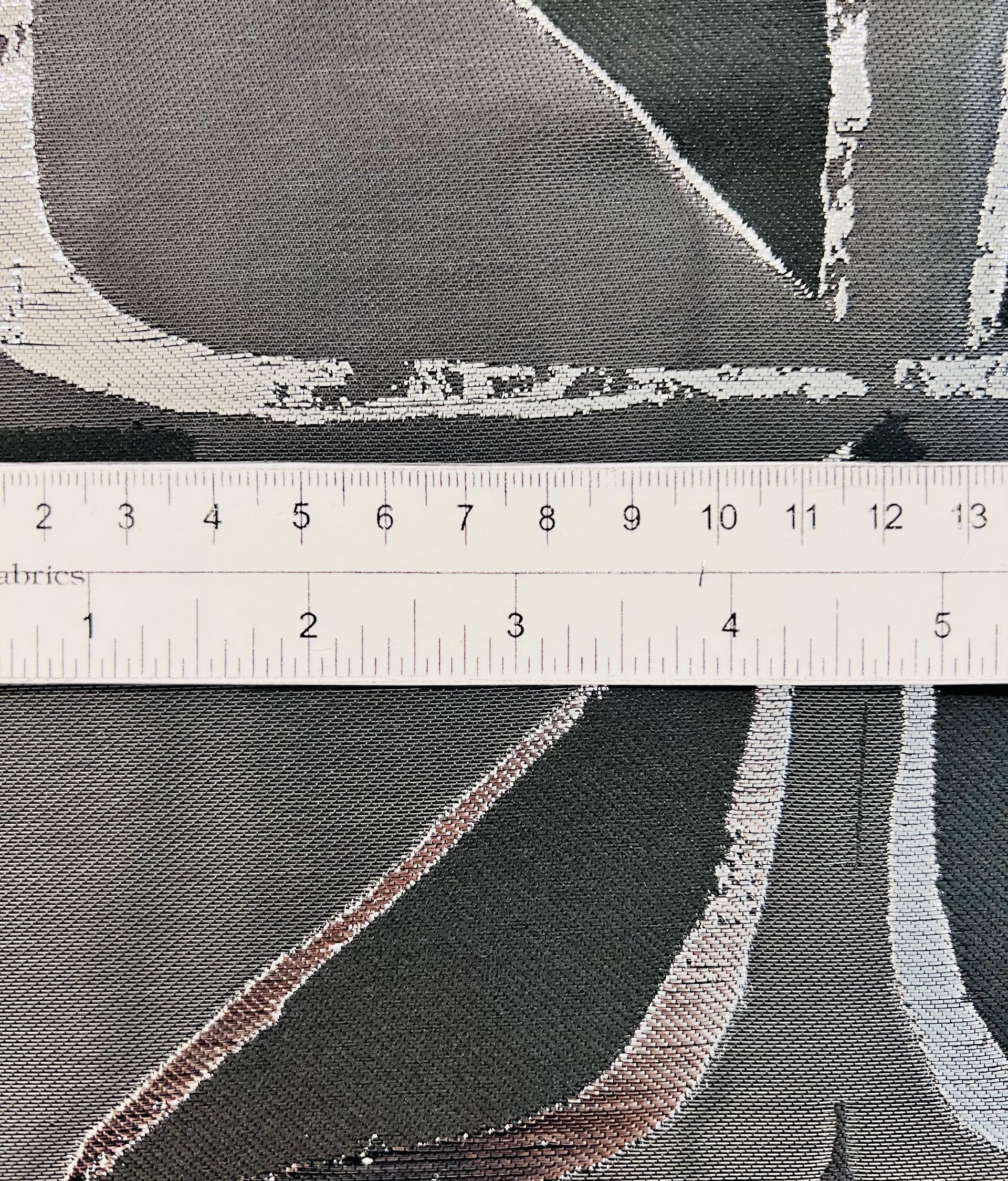 Geometric Lamé Liquid Fil Coupe Brocade in Silver Black