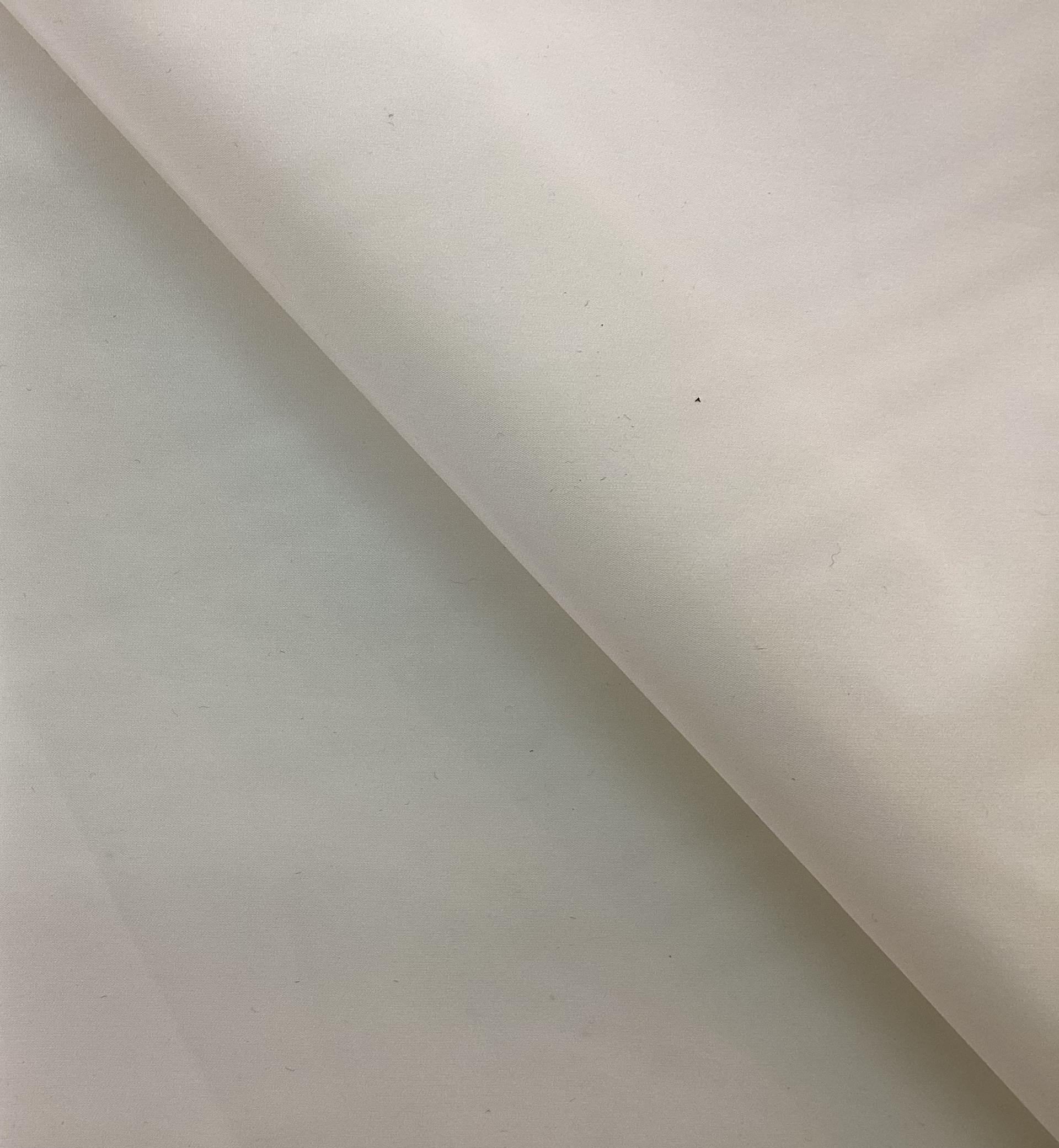 100% Silk China Rainwear In Cream