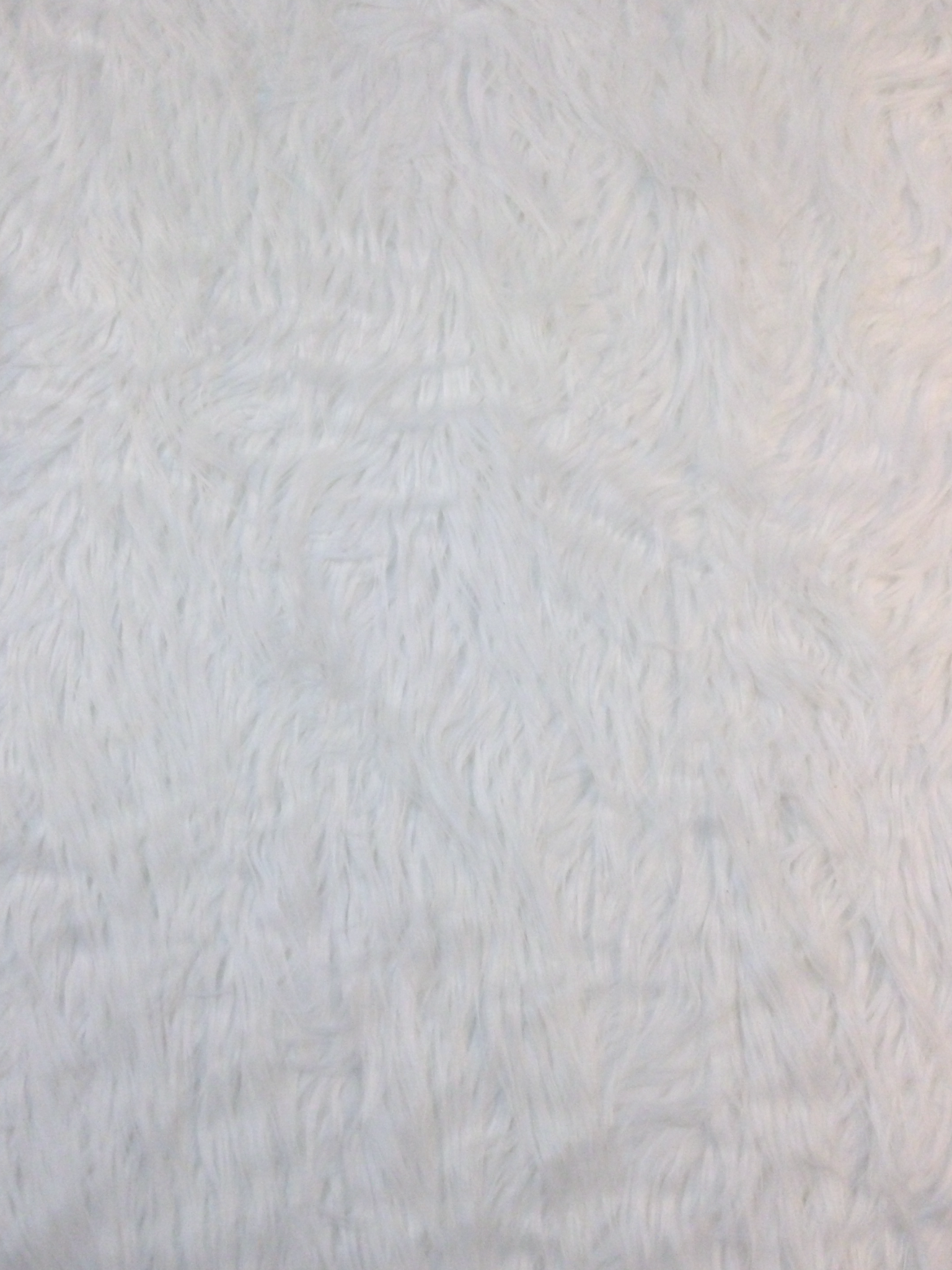 Ape Faux Fur in White