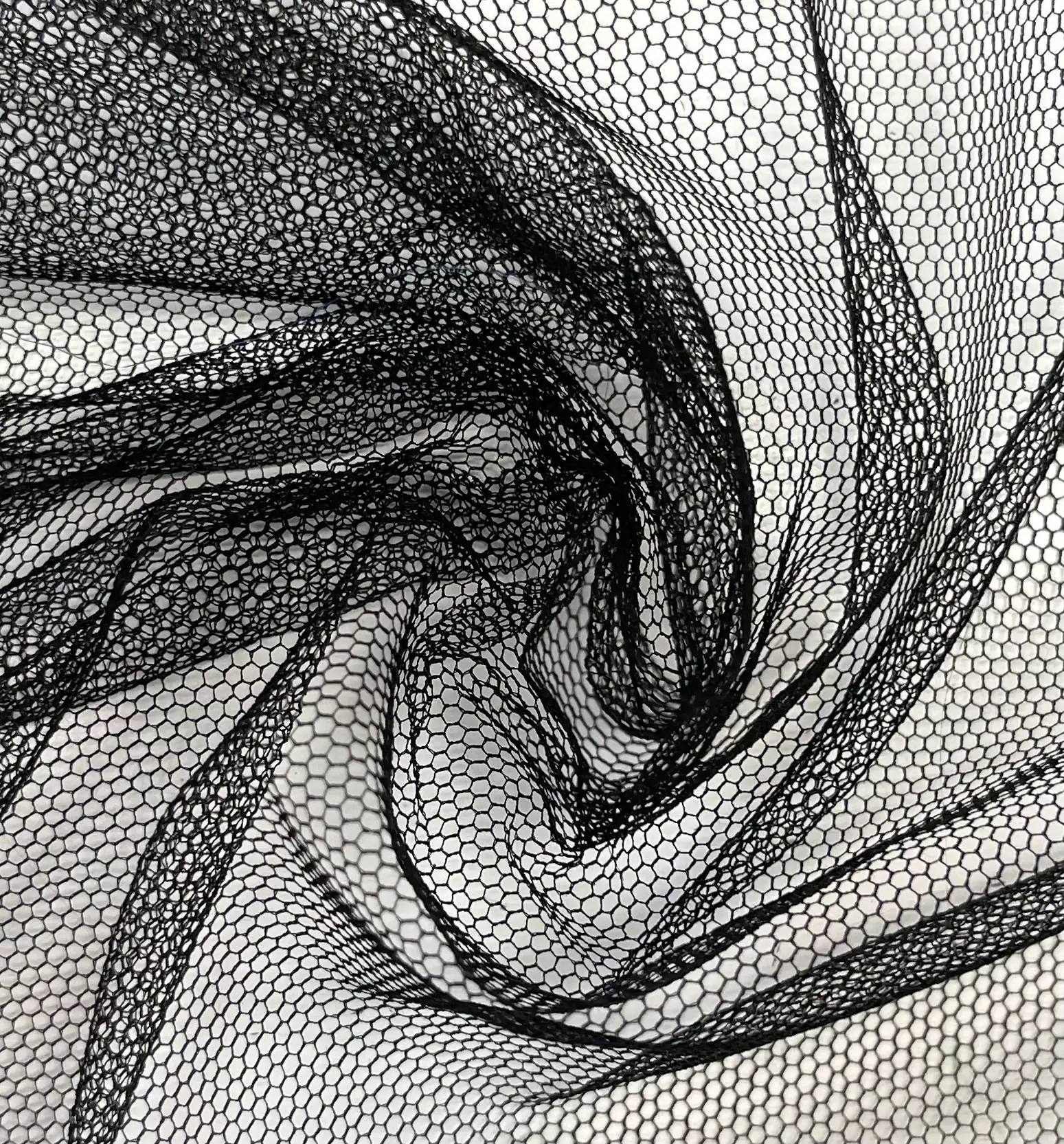 Made in Switzerland 100% Silk Illusion in Black