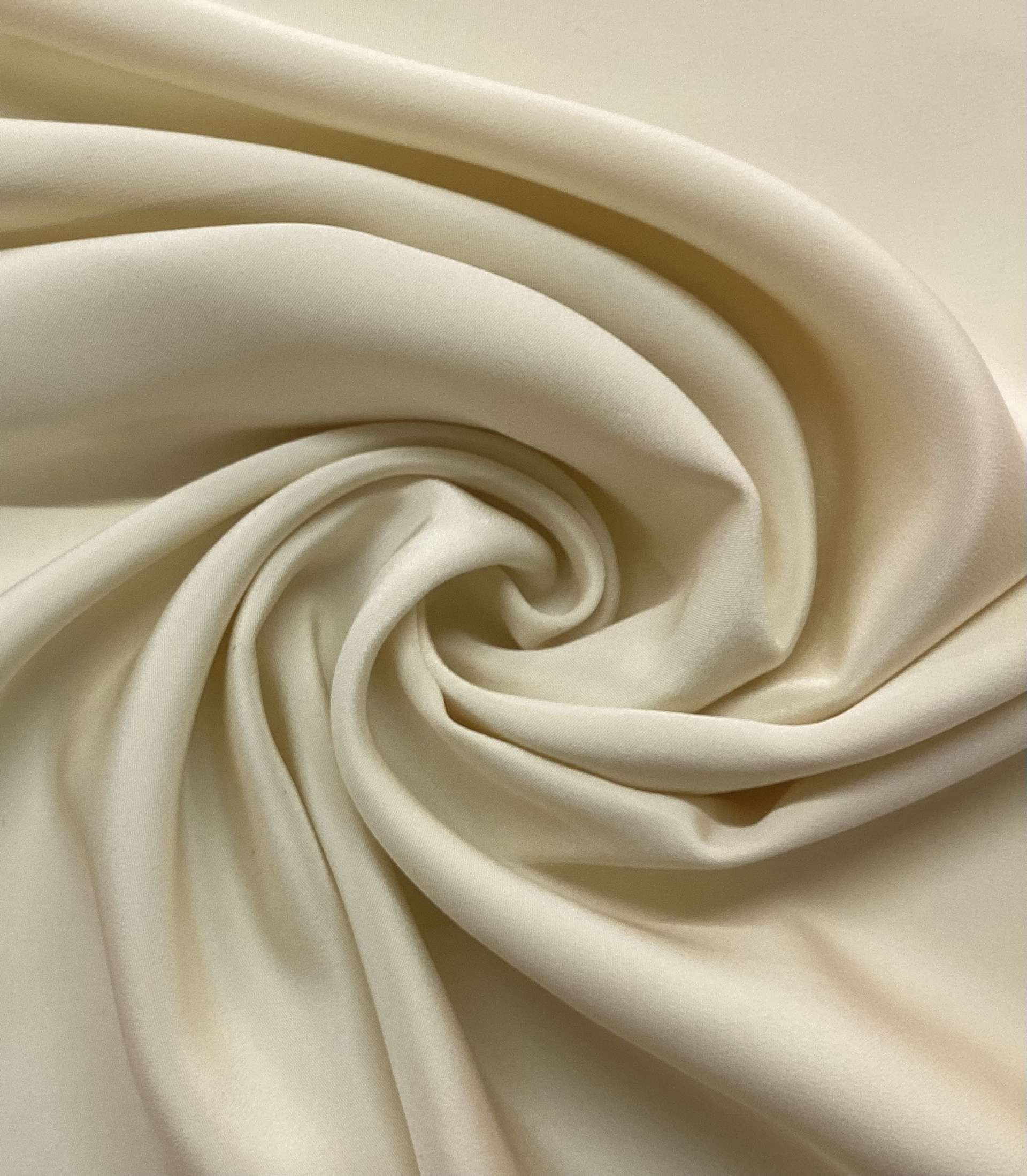 100% Silk 4 Ply Crepe in Soft Yellow