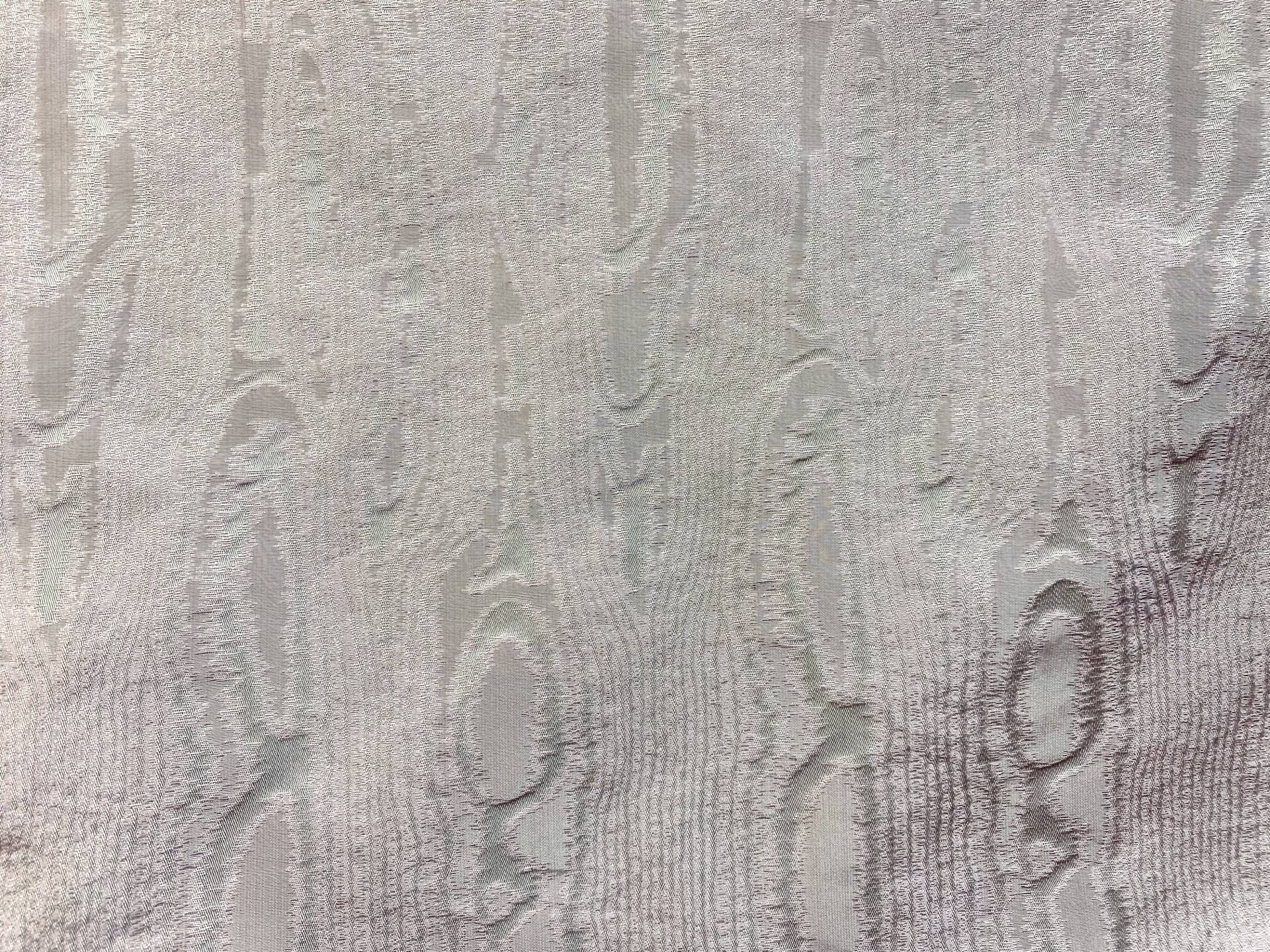Italian Woven Moiré in pink/Offwhite