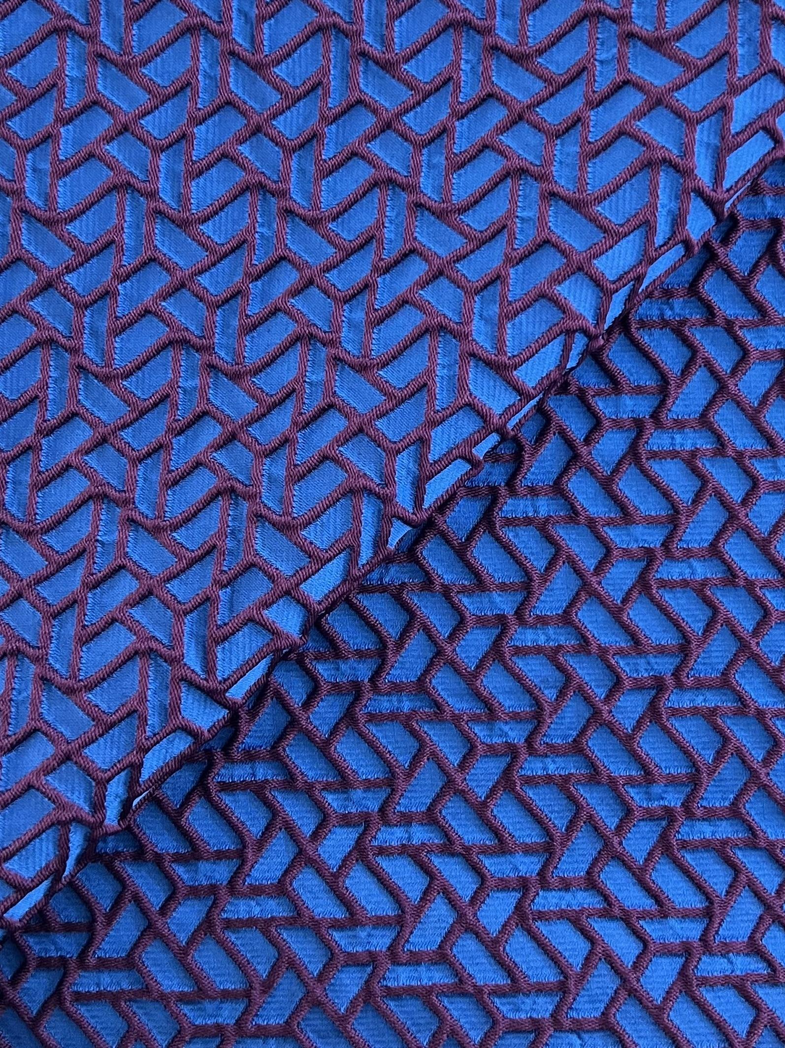 Bicolor Cloqué in Wine + Royal Blue