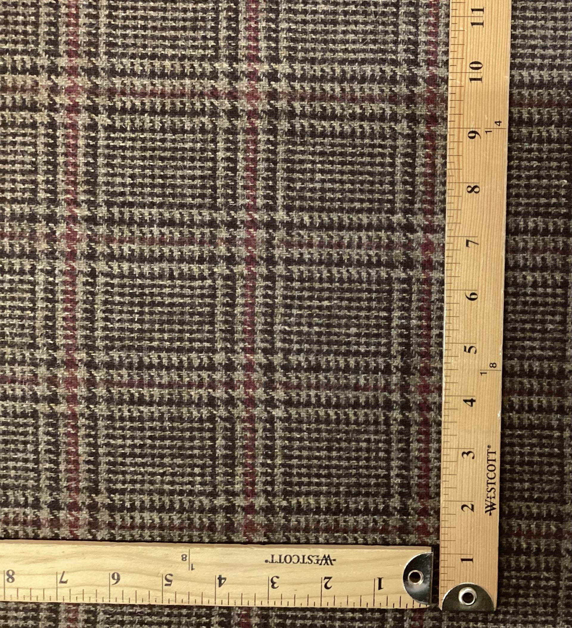 Made In Italy 100% Wool Tweed Plaid In Pinecone & Wine