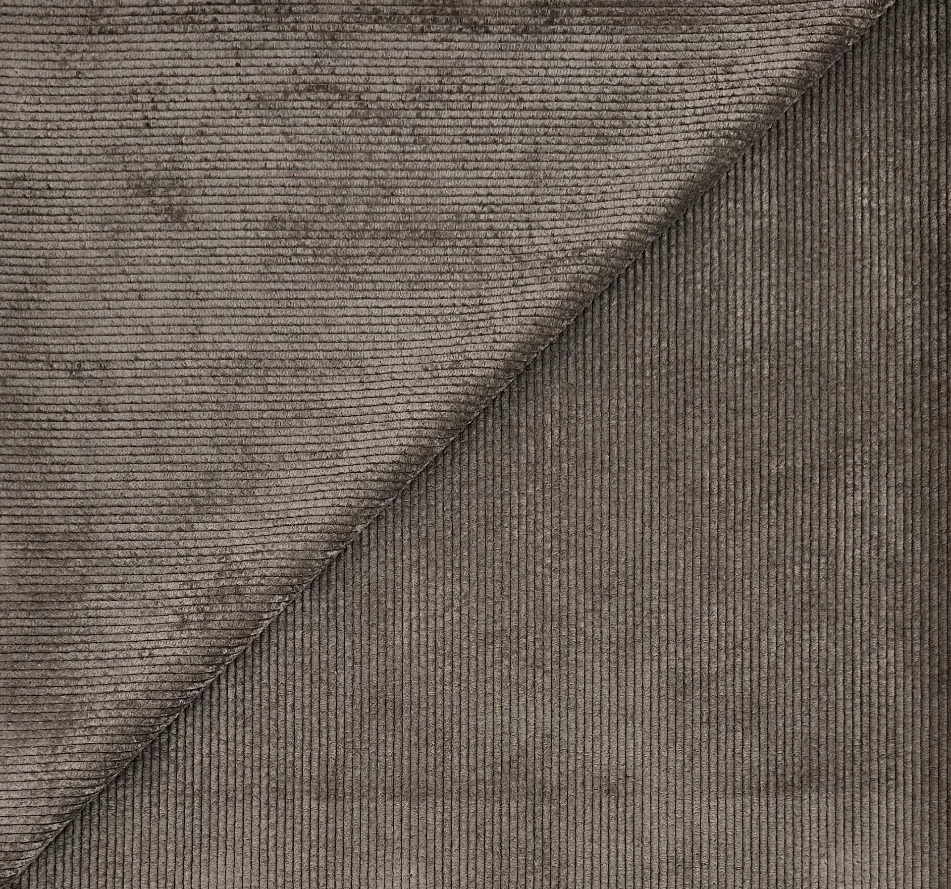 Stretch Washed Corduroy in Chocolate