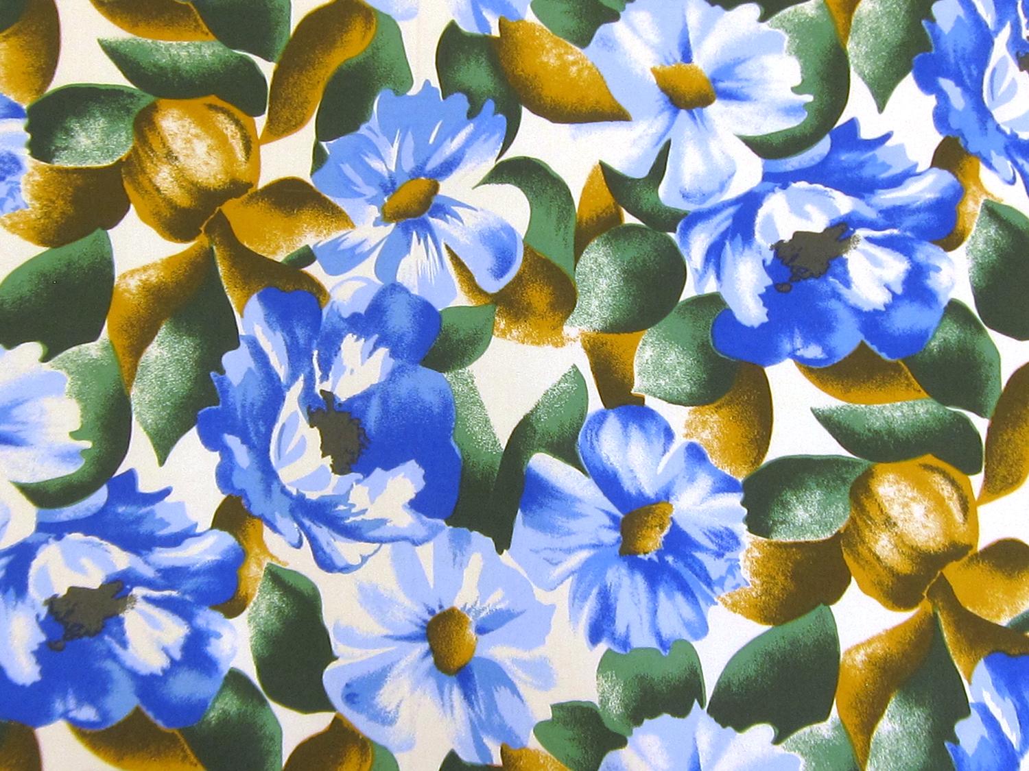 Printed Silk Crepe de Chine with Floral Motifs0