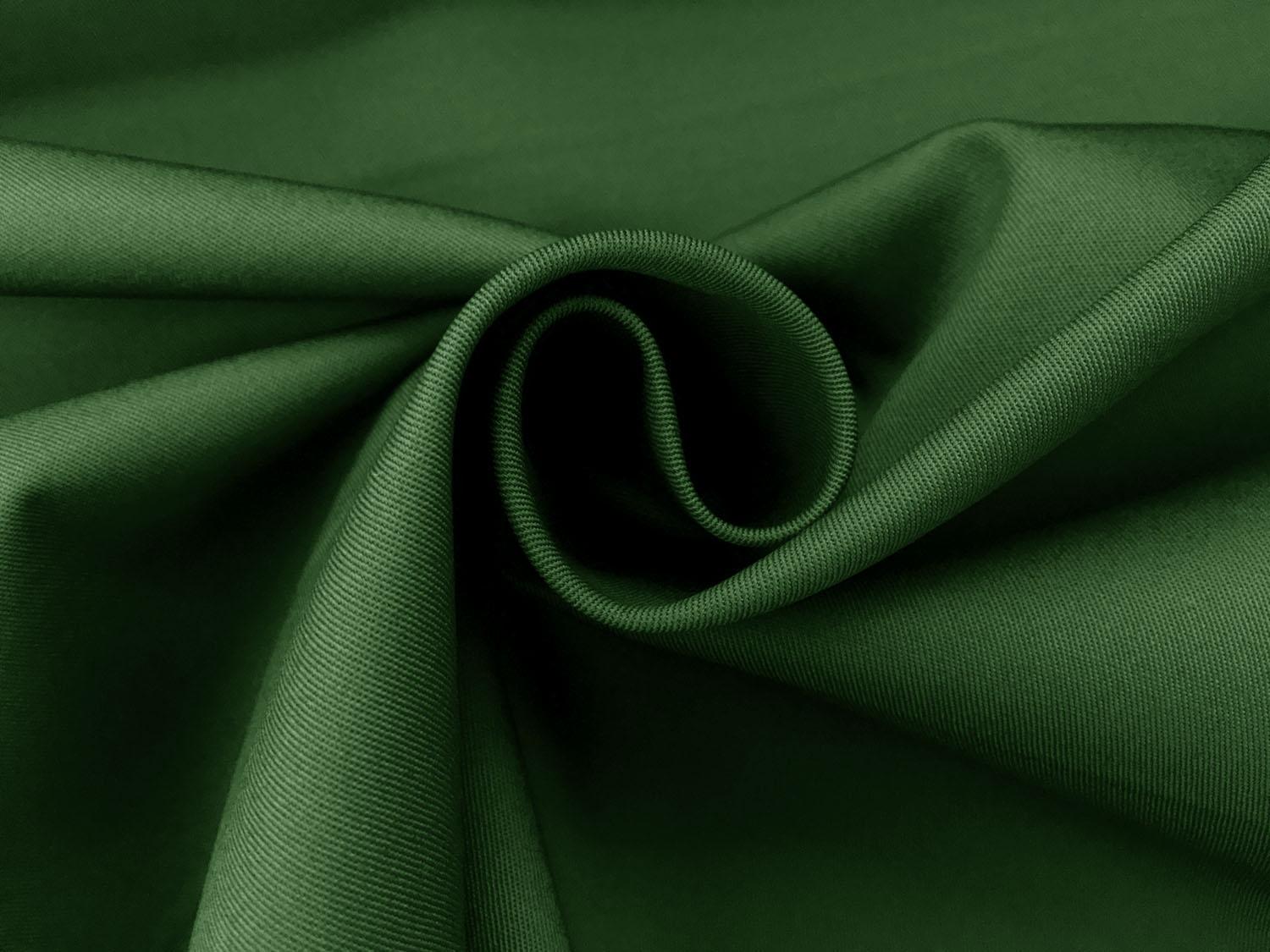 Combed Cotton Fineline Twill in Pesto1