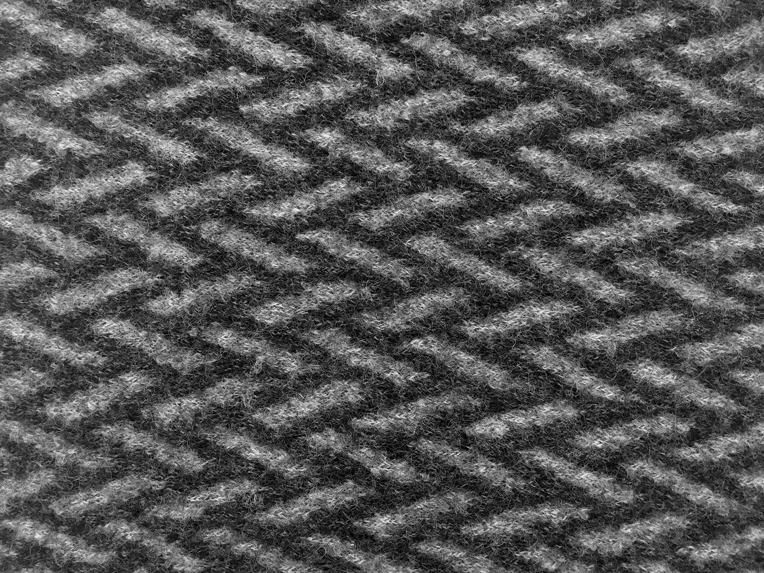 Virgin Wool Knit Herringbone0