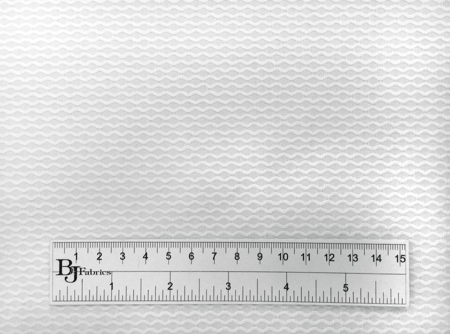Pima Cotton Super Bull's Eye Pique in White3