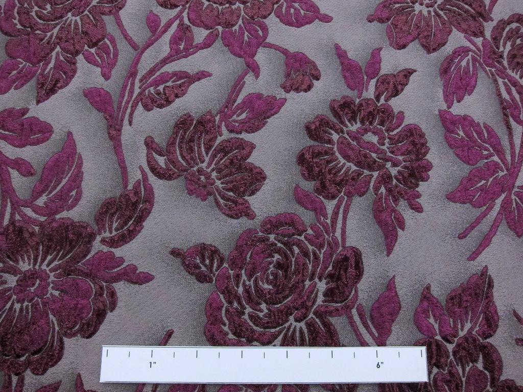 Silk Blend Metallic Cloque1