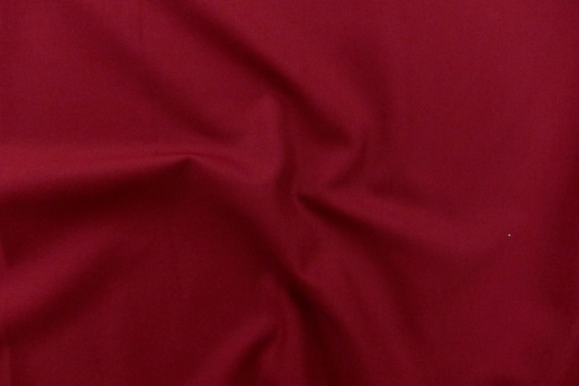 Kona Cotton in Crimson0