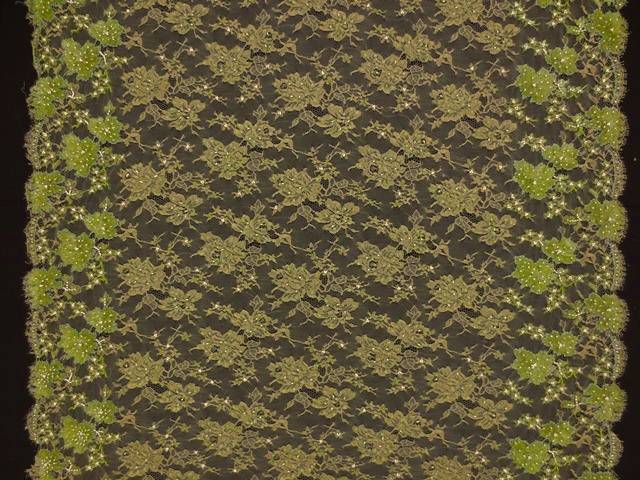 Beaded Metallic Chantilly Lace3