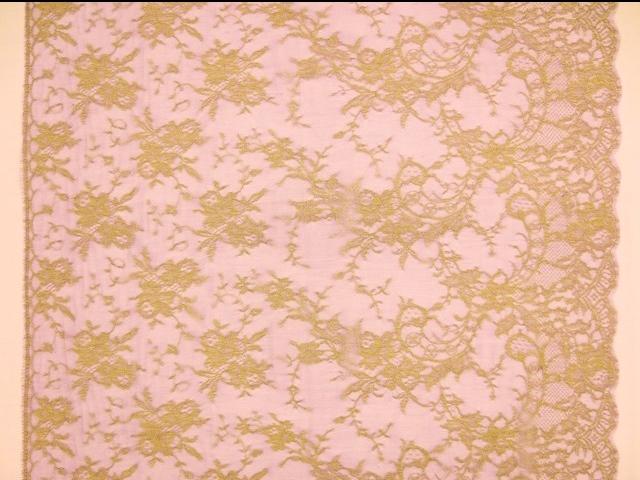 Metallic Chantilly Lace3