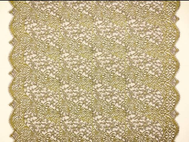 Metallic Chantilly Lace3