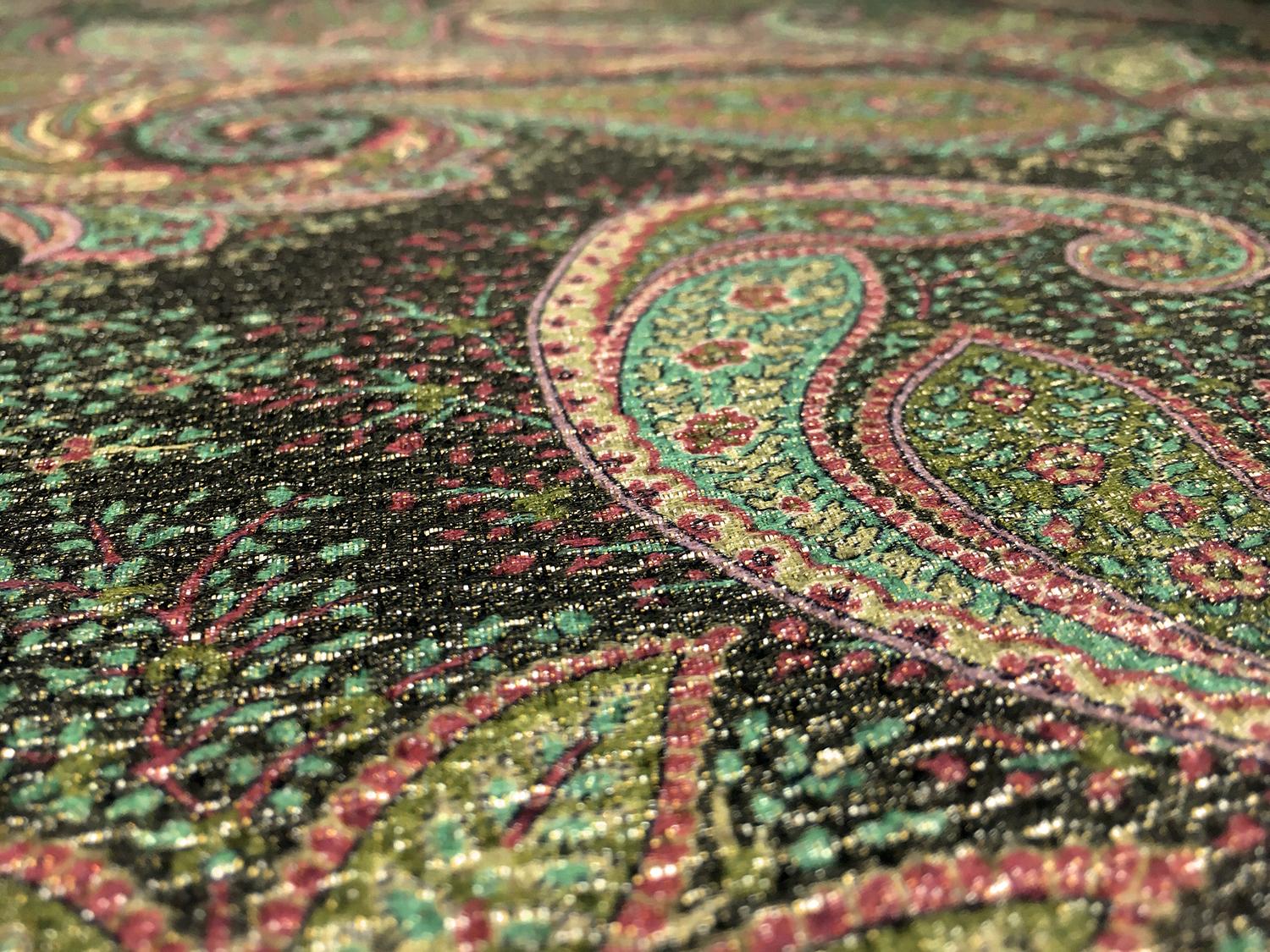 Silk and Wool Blend Metallic Crepe with Paisley Patterns2