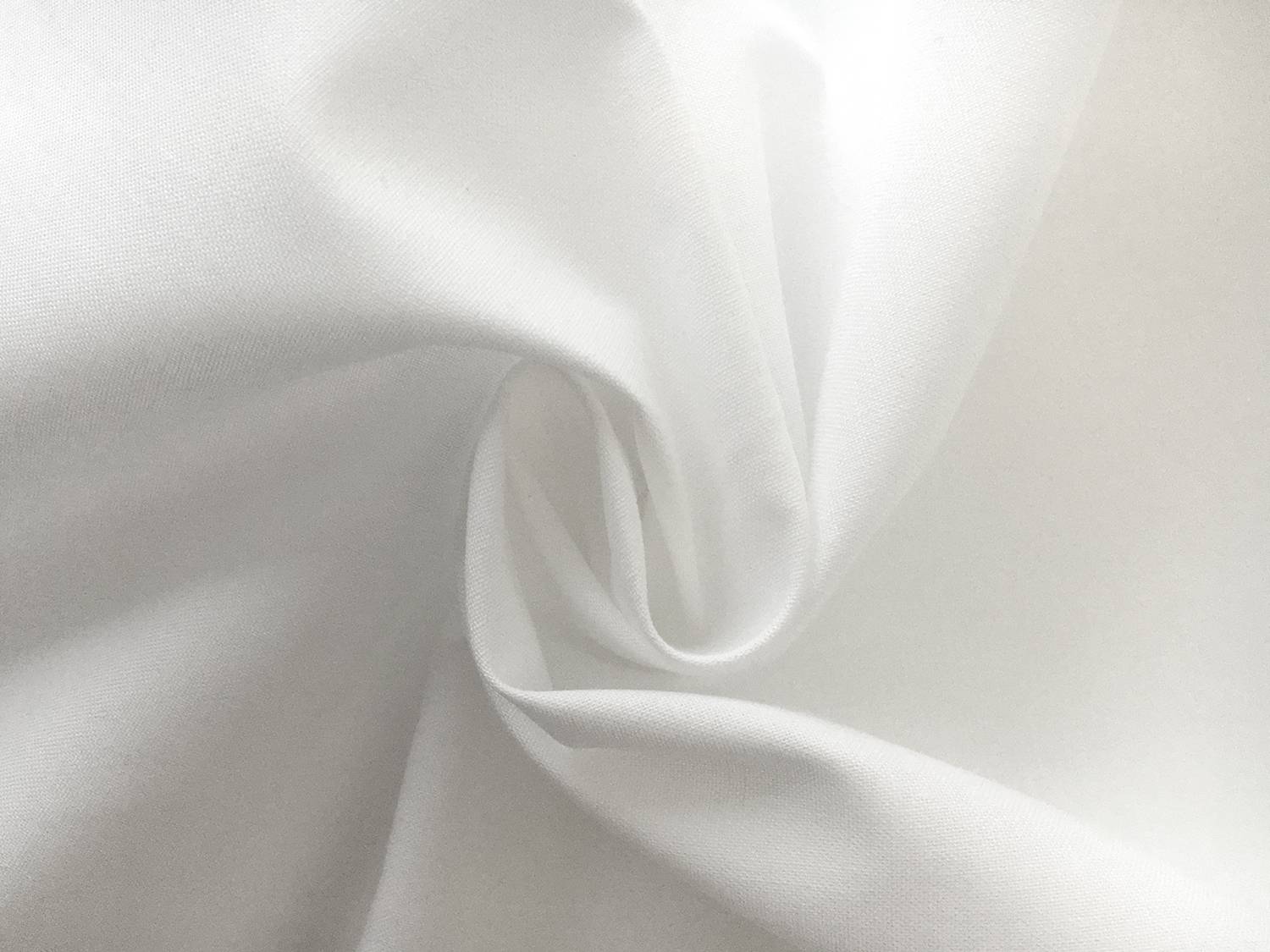Extra Wide Kona Cotton in White1