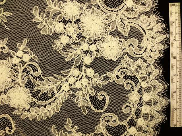 Off White Alençon Lace