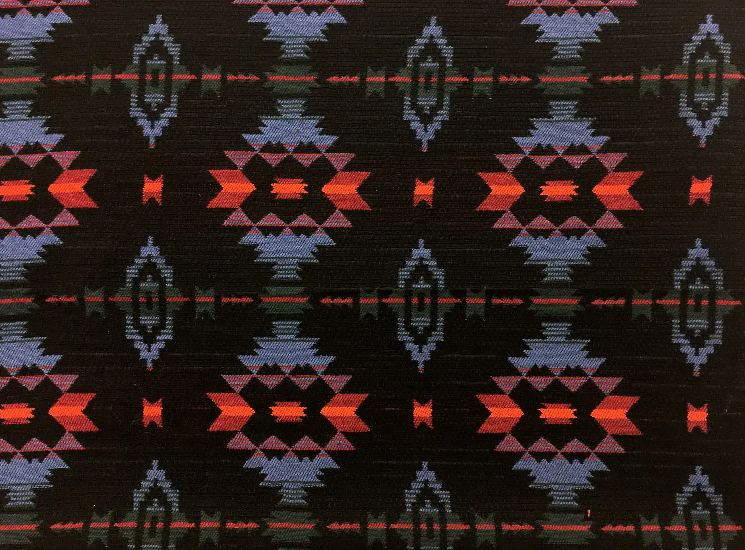100% Cotton Woven Native American Pattern0